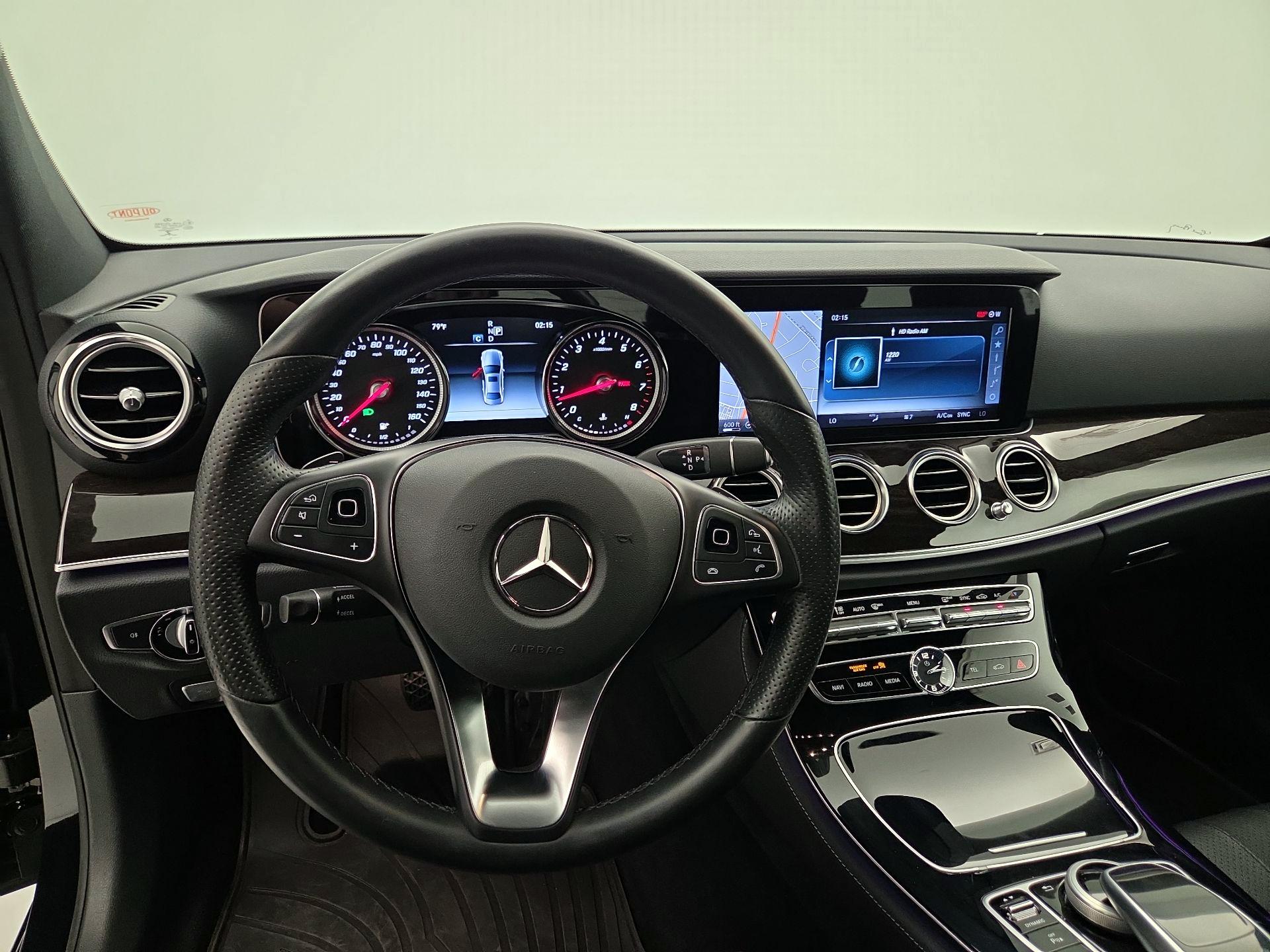 Thumbnail: 2017 Mercedes-Benz E-Class - 10