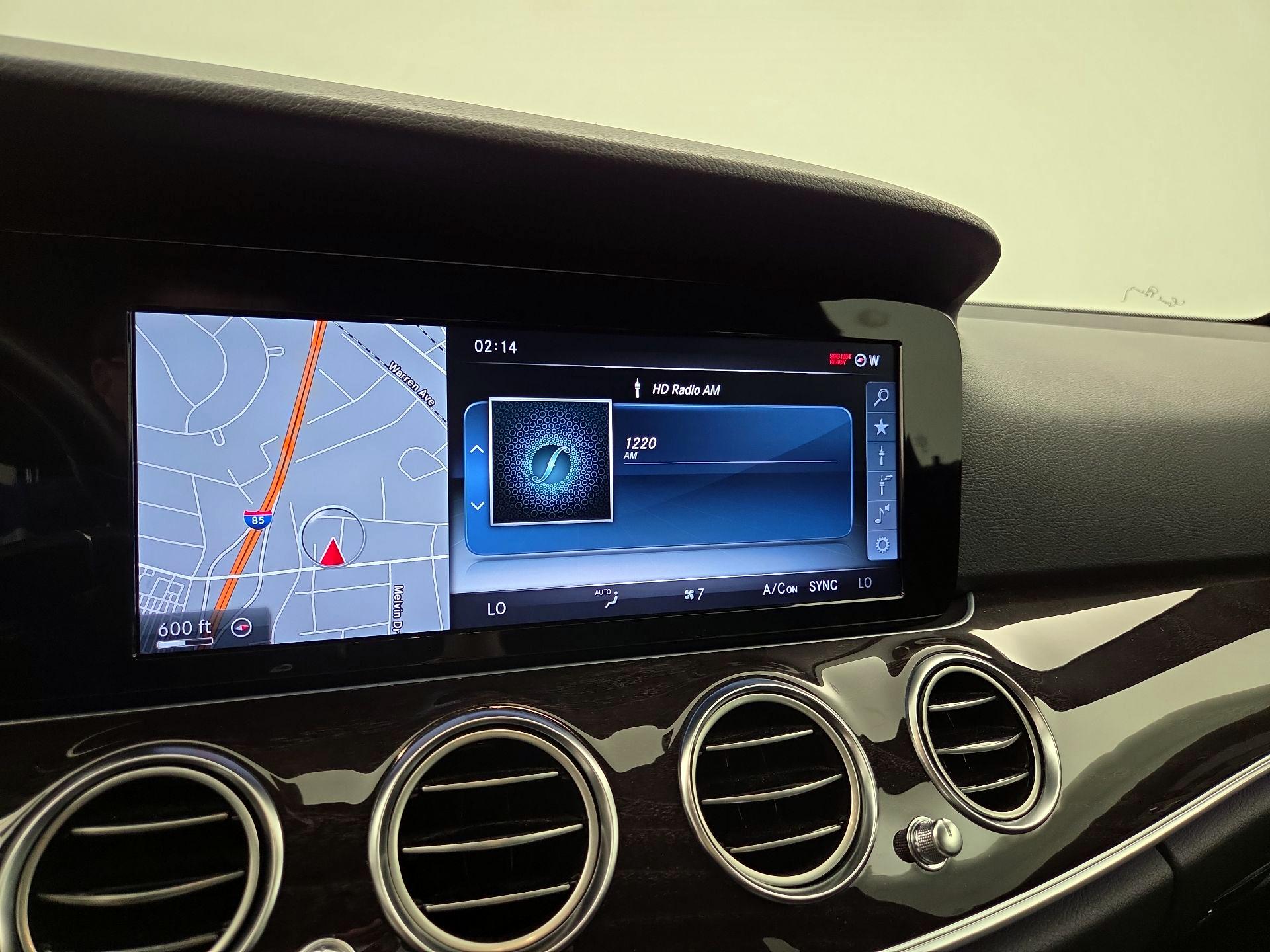 Thumbnail: 2017 Mercedes-Benz E-Class - 16