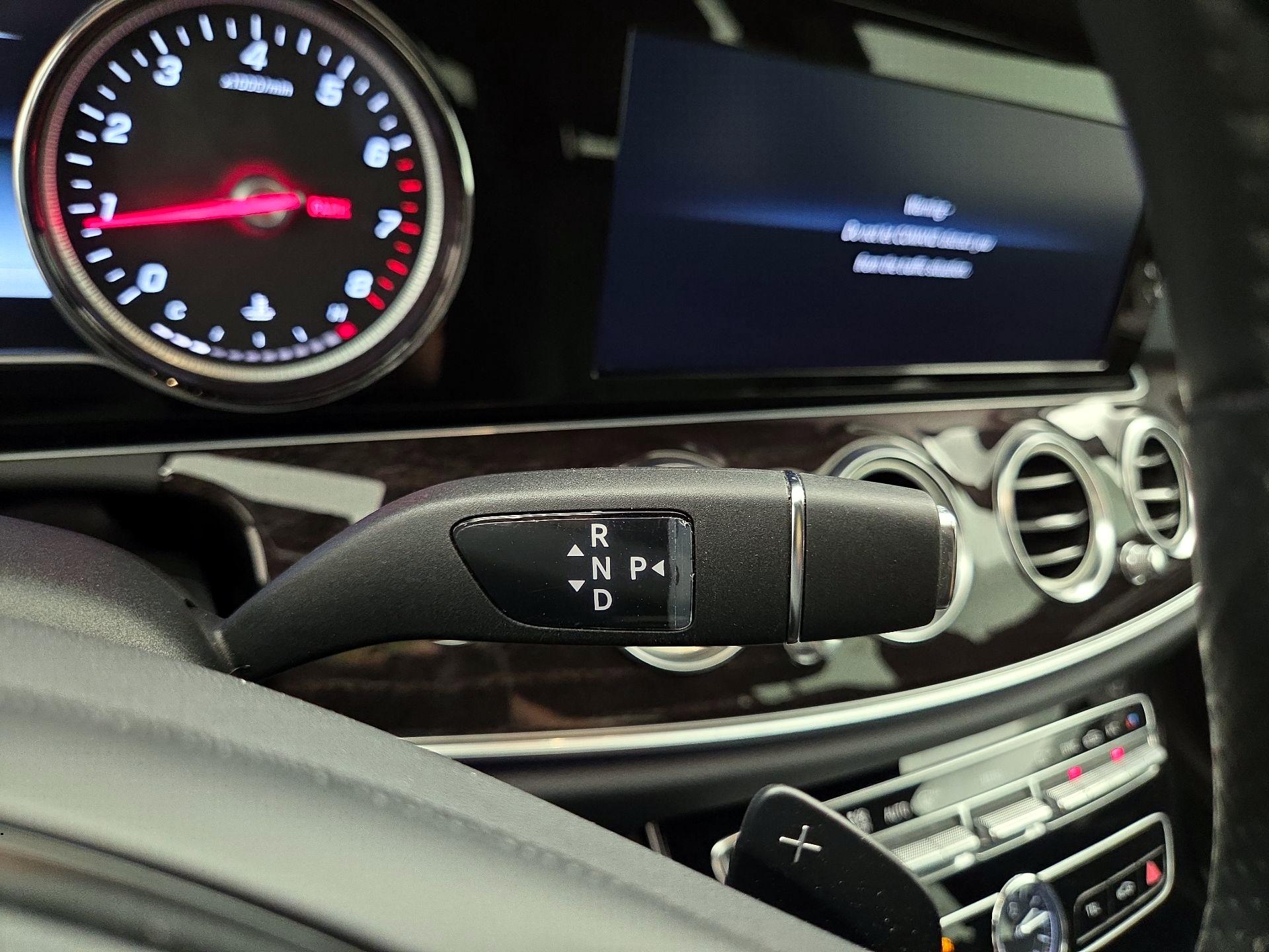 Thumbnail: 2017 Mercedes-Benz E-Class - 18