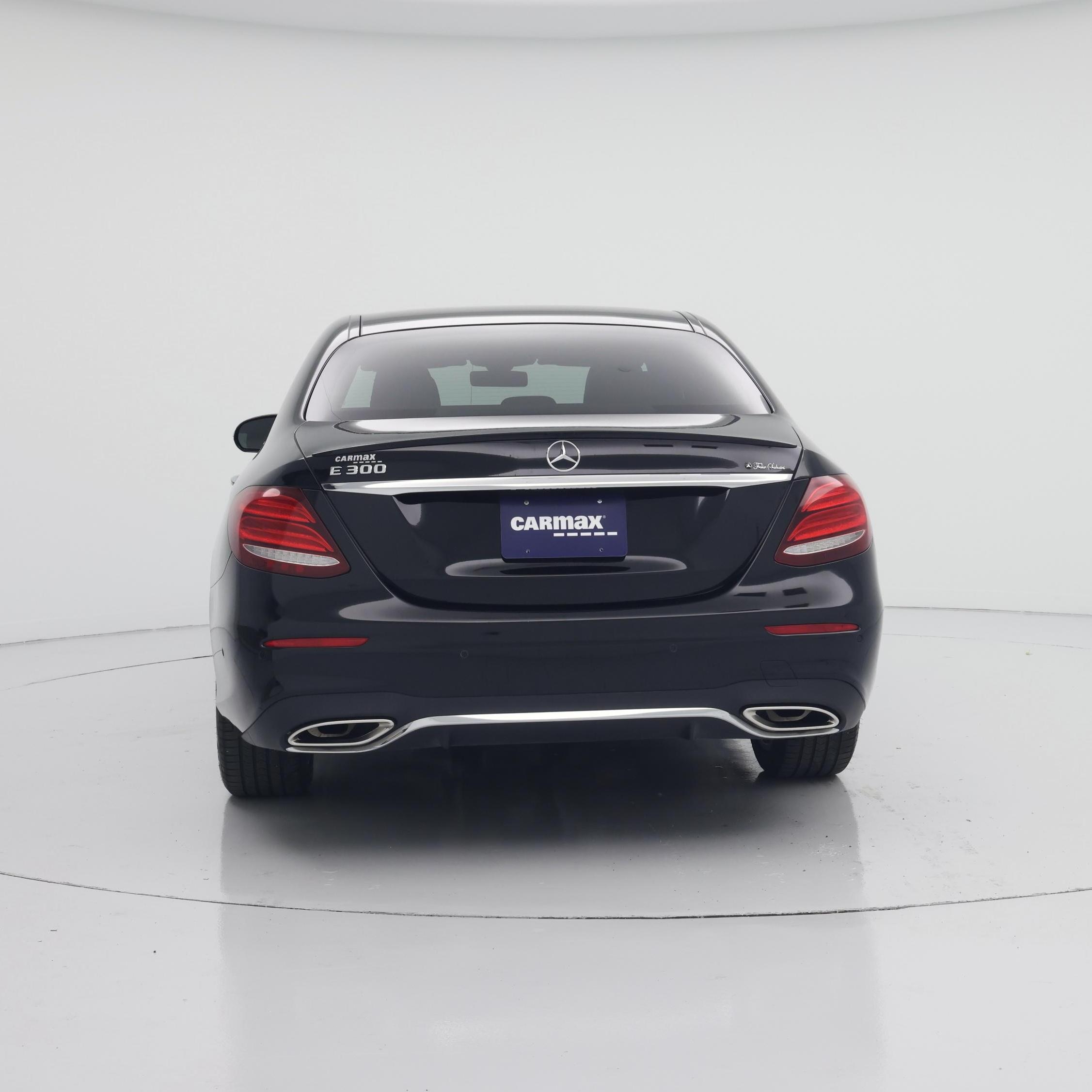Thumbnail: 2017 Mercedes-Benz E-Class - 6