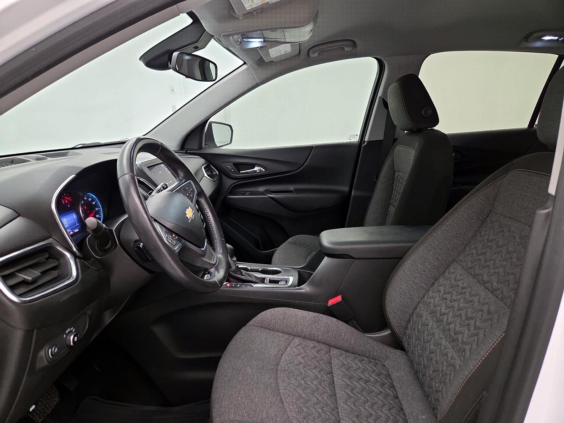 Thumbnail: 2022 Chevrolet Equinox - 11