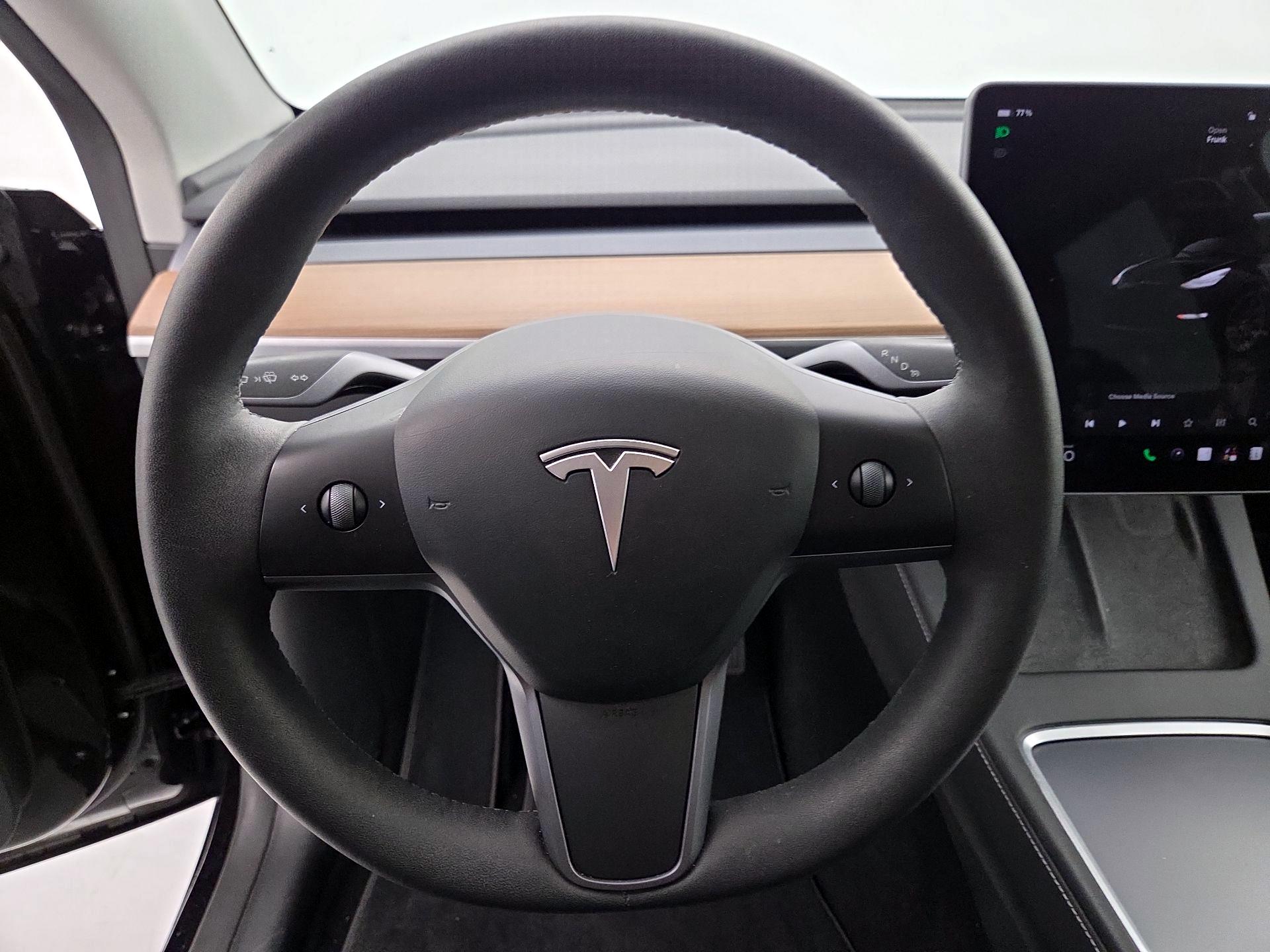Thumbnail: 2023 Tesla Model Y - 10