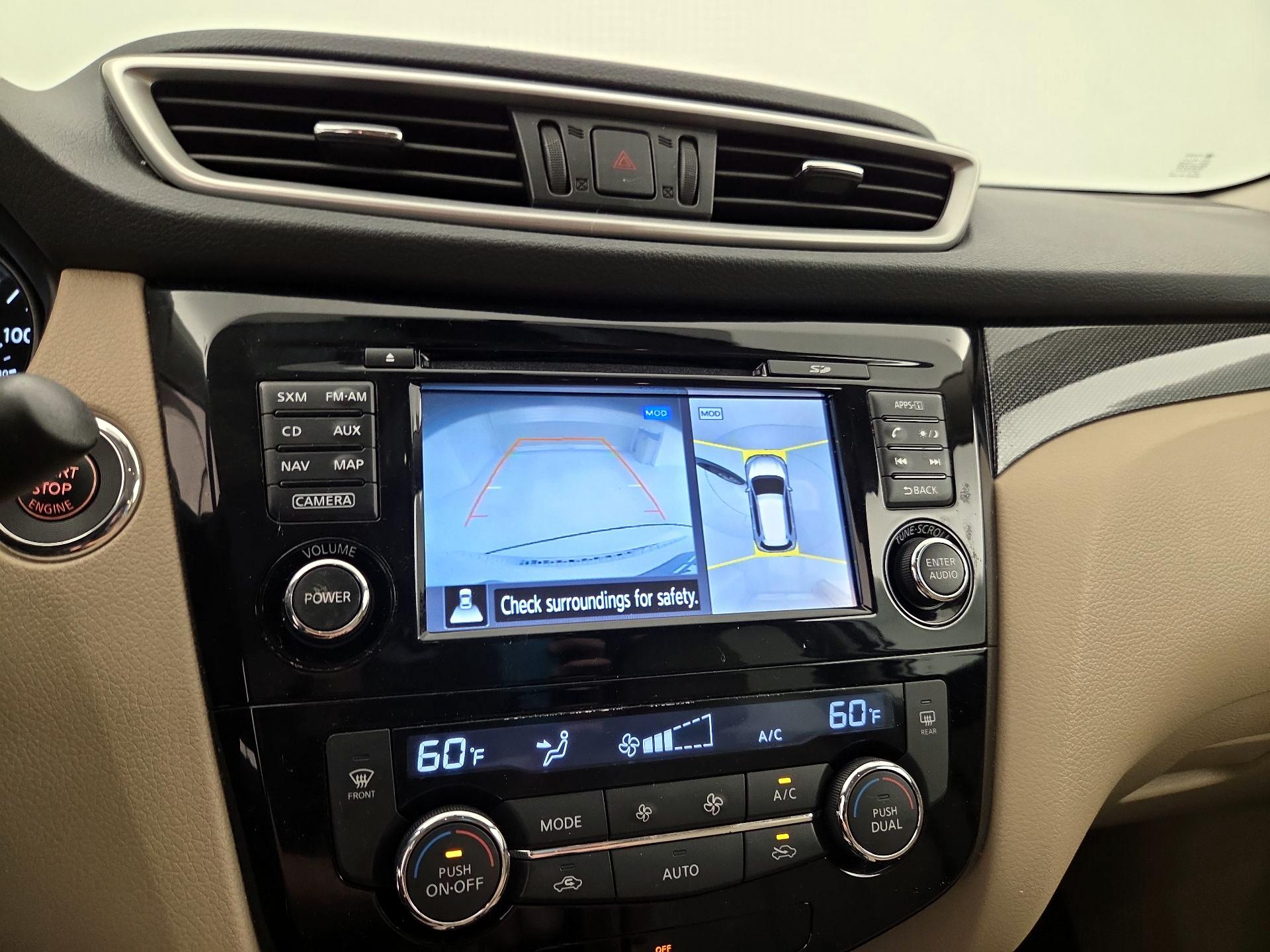 Thumbnail: 2016 Nissan Rogue - 14