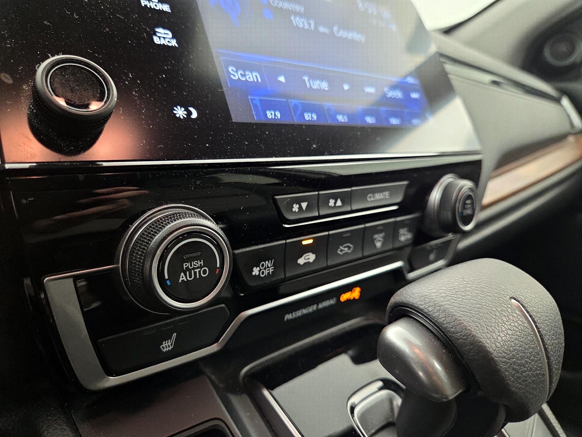 Thumbnail: 2018 Honda CR-V - 16