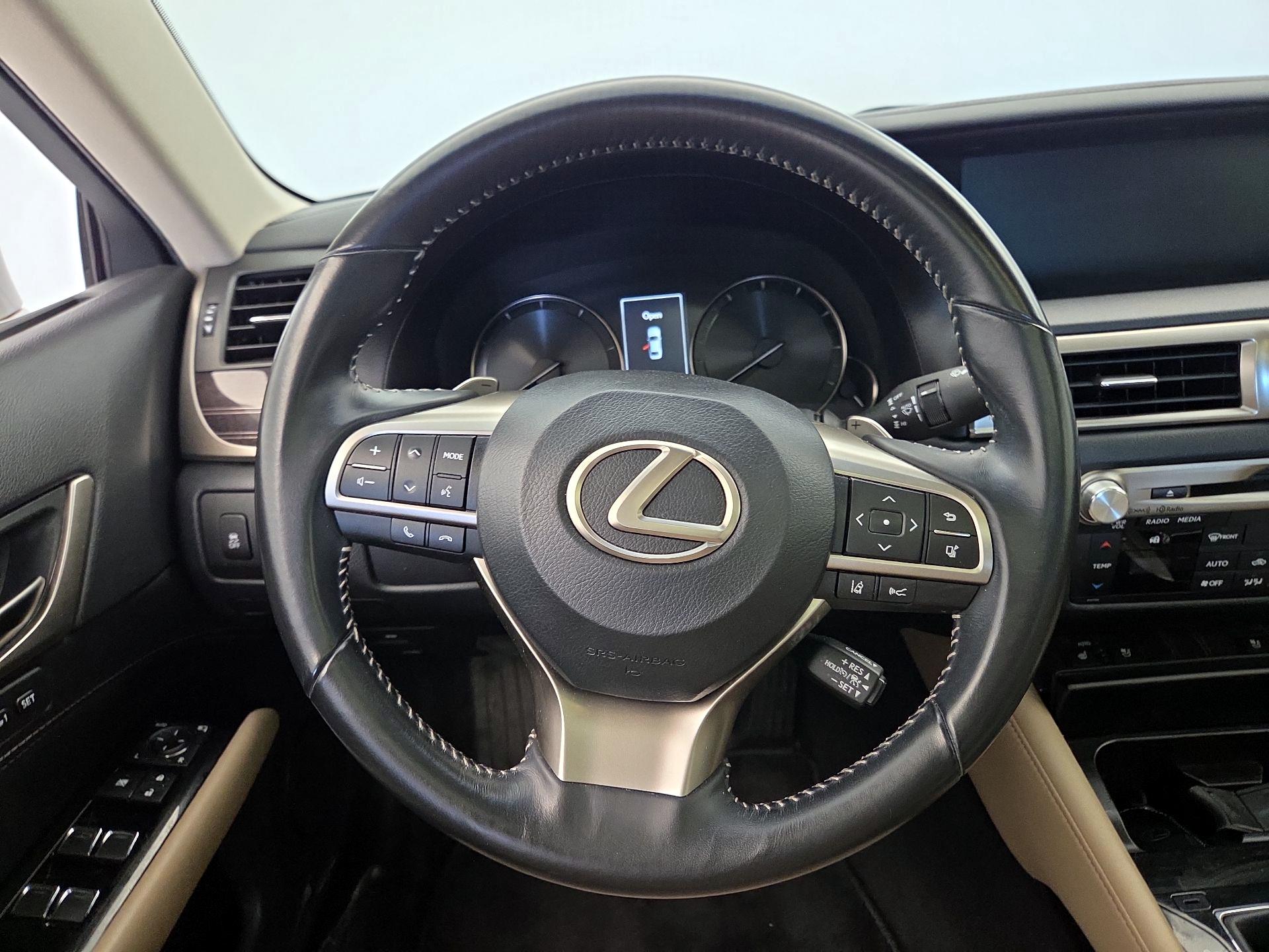 Thumbnail: 2018 Lexus GS - 10