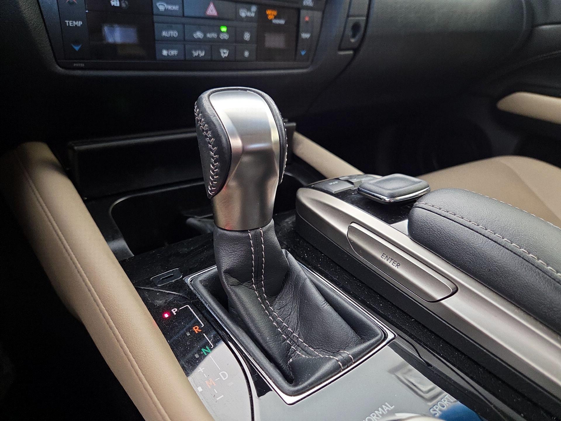 Thumbnail: 2018 Lexus GS - 17