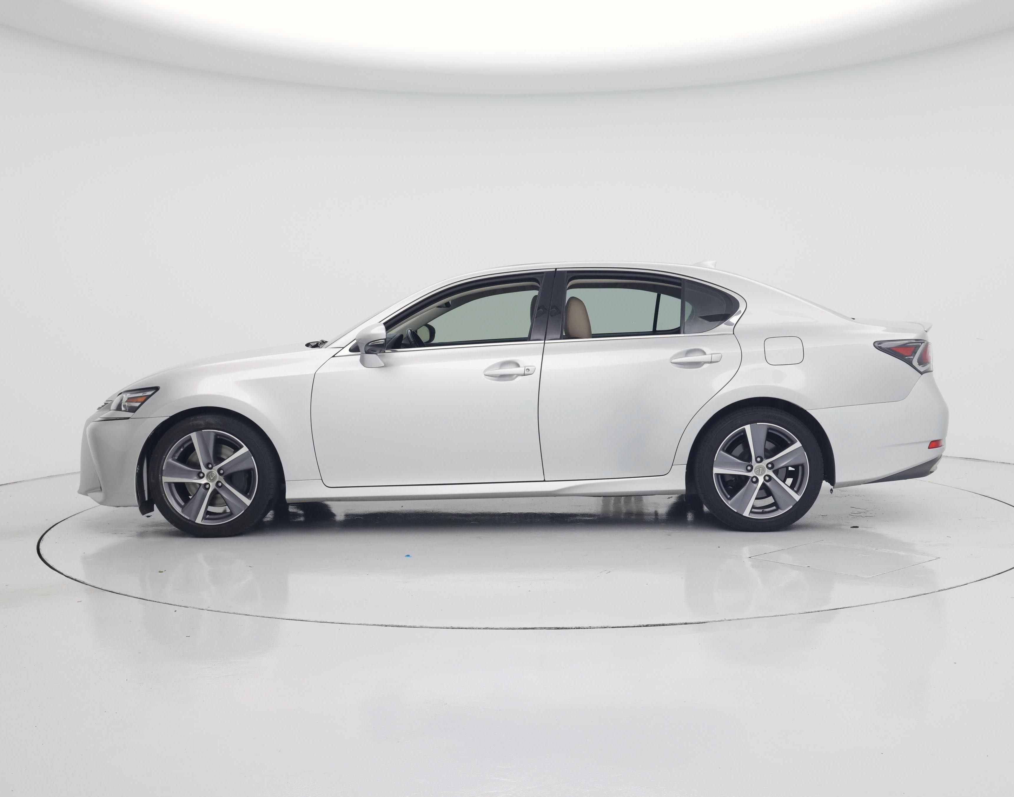 Thumbnail: 2018 Lexus GS - 3