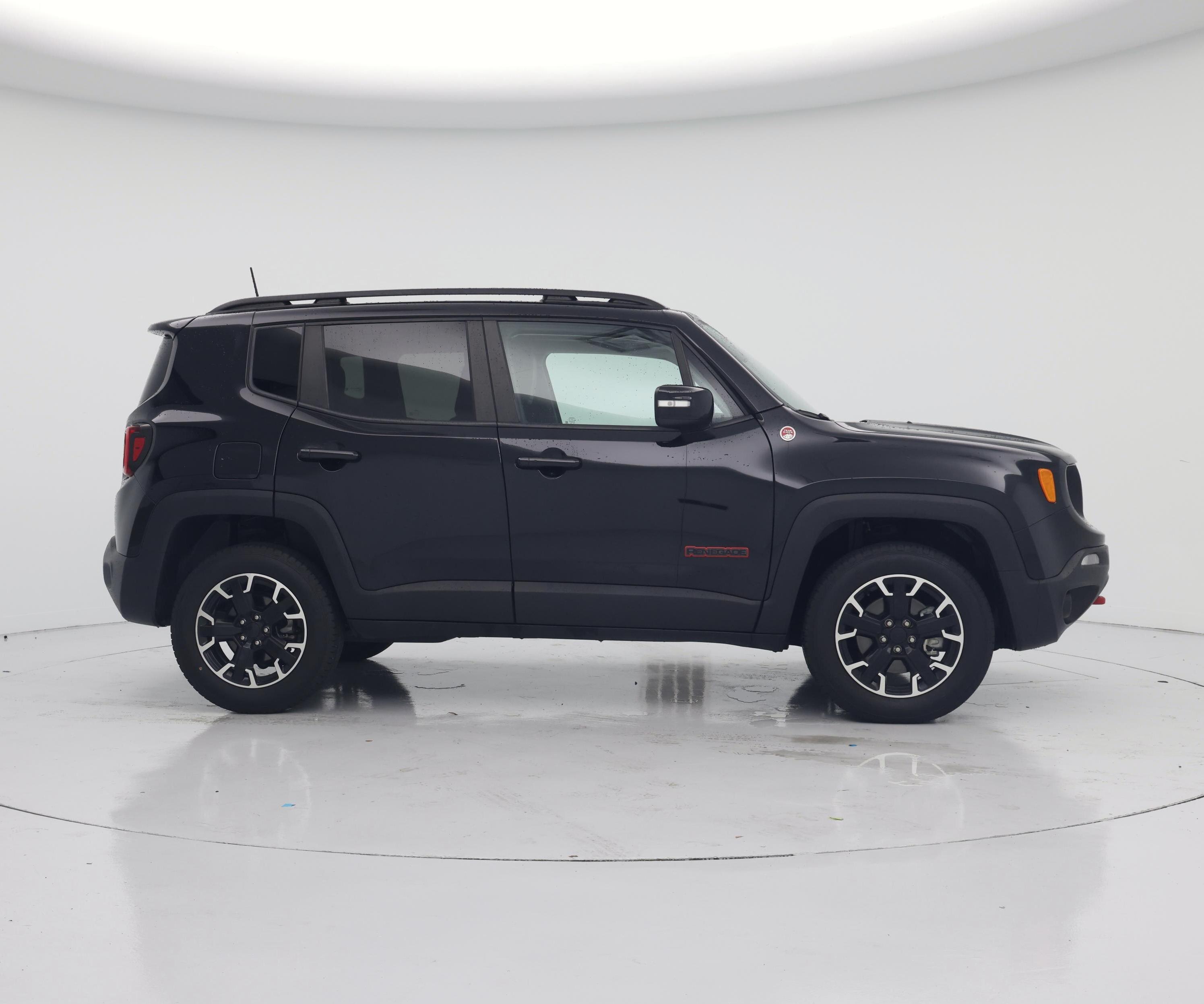 Thumbnail: 2023 Jeep Renegade - 7