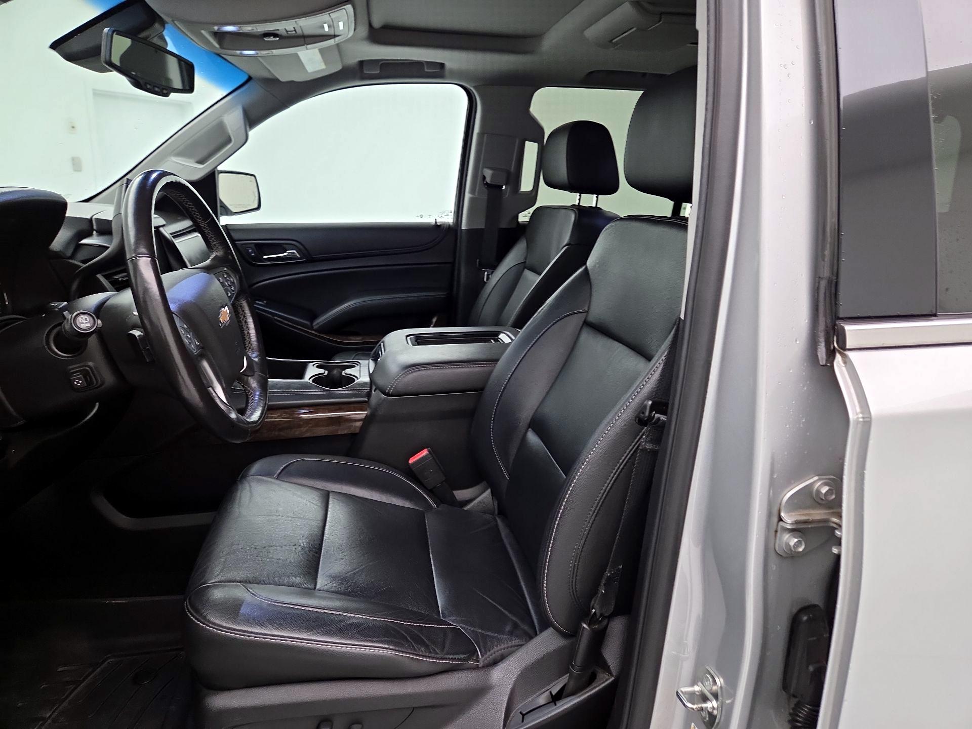 Thumbnail: 2018 Chevrolet Tahoe - 11