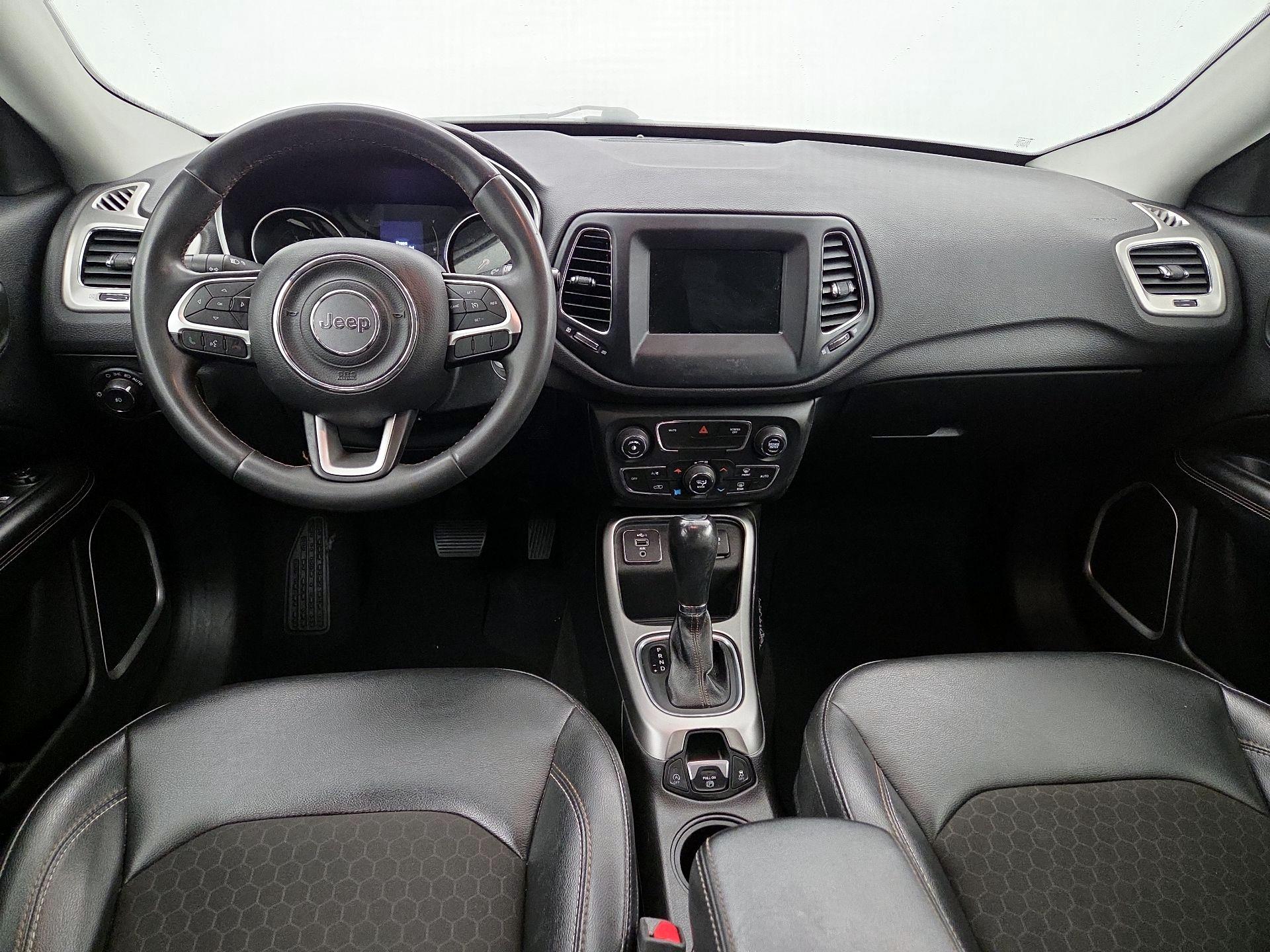 Thumbnail: 2021 Jeep Compass - 9