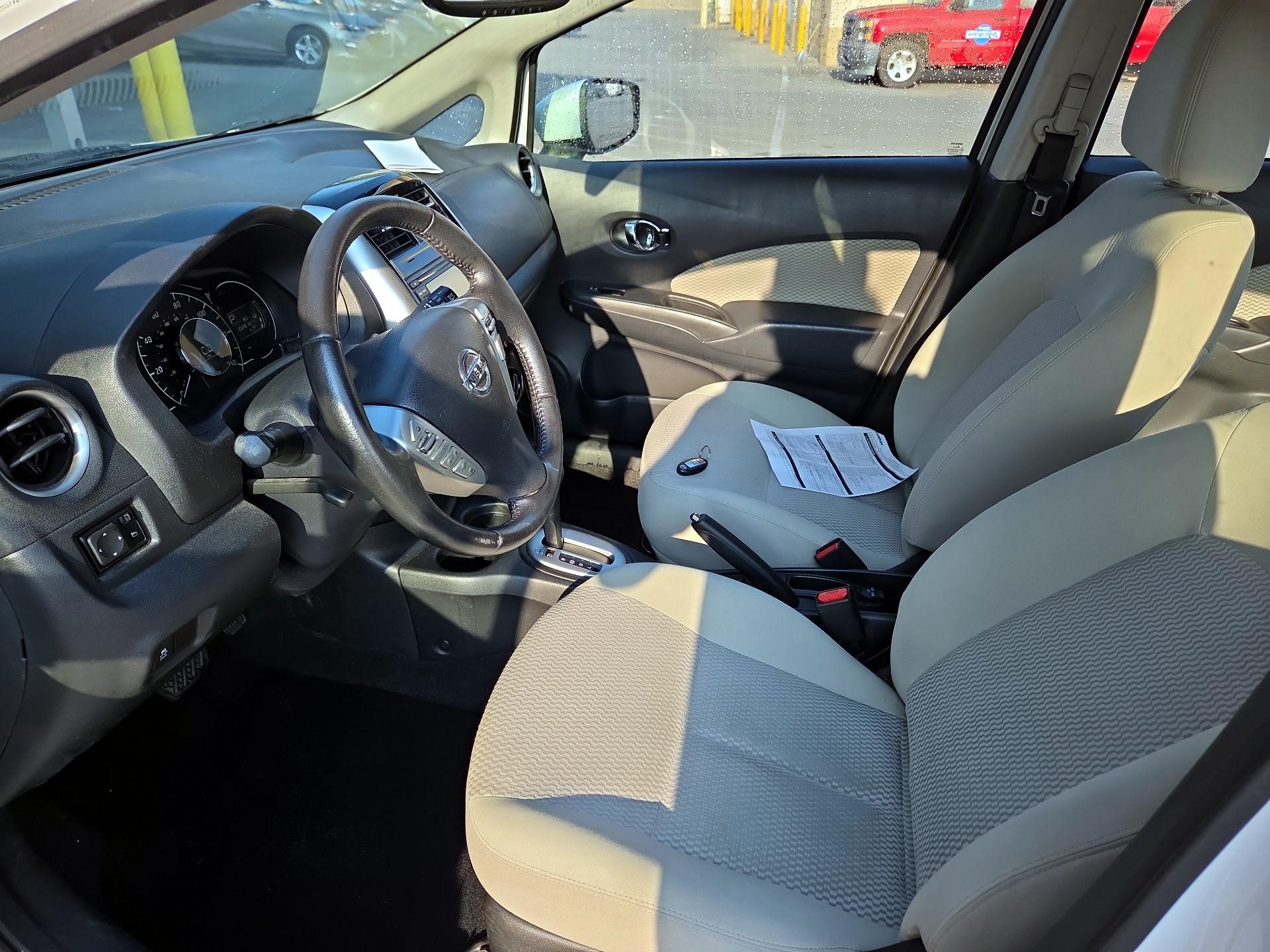 Thumbnail: 2015 Nissan Versa Note - 11
