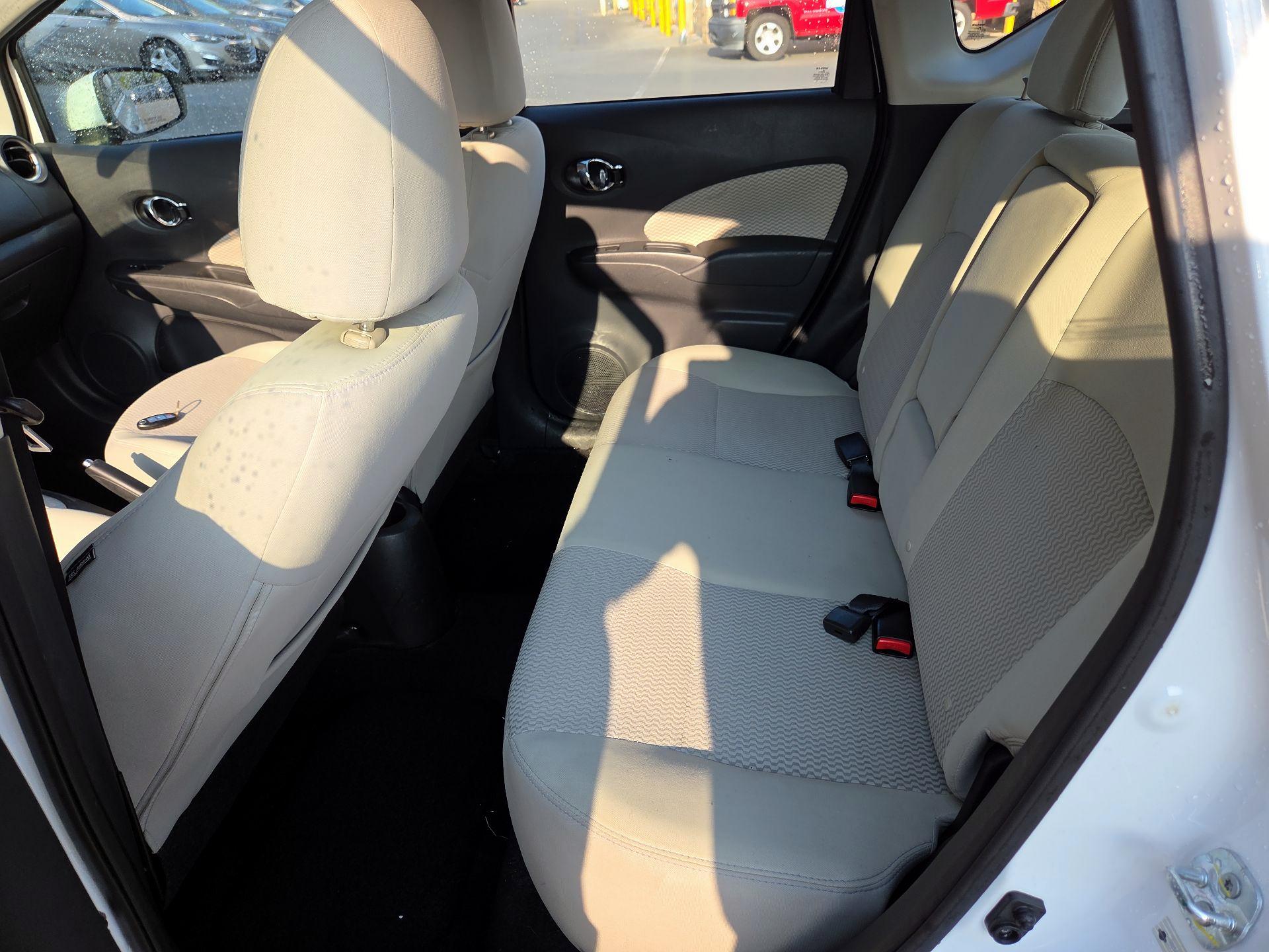 Thumbnail: 2015 Nissan Versa Note - 19