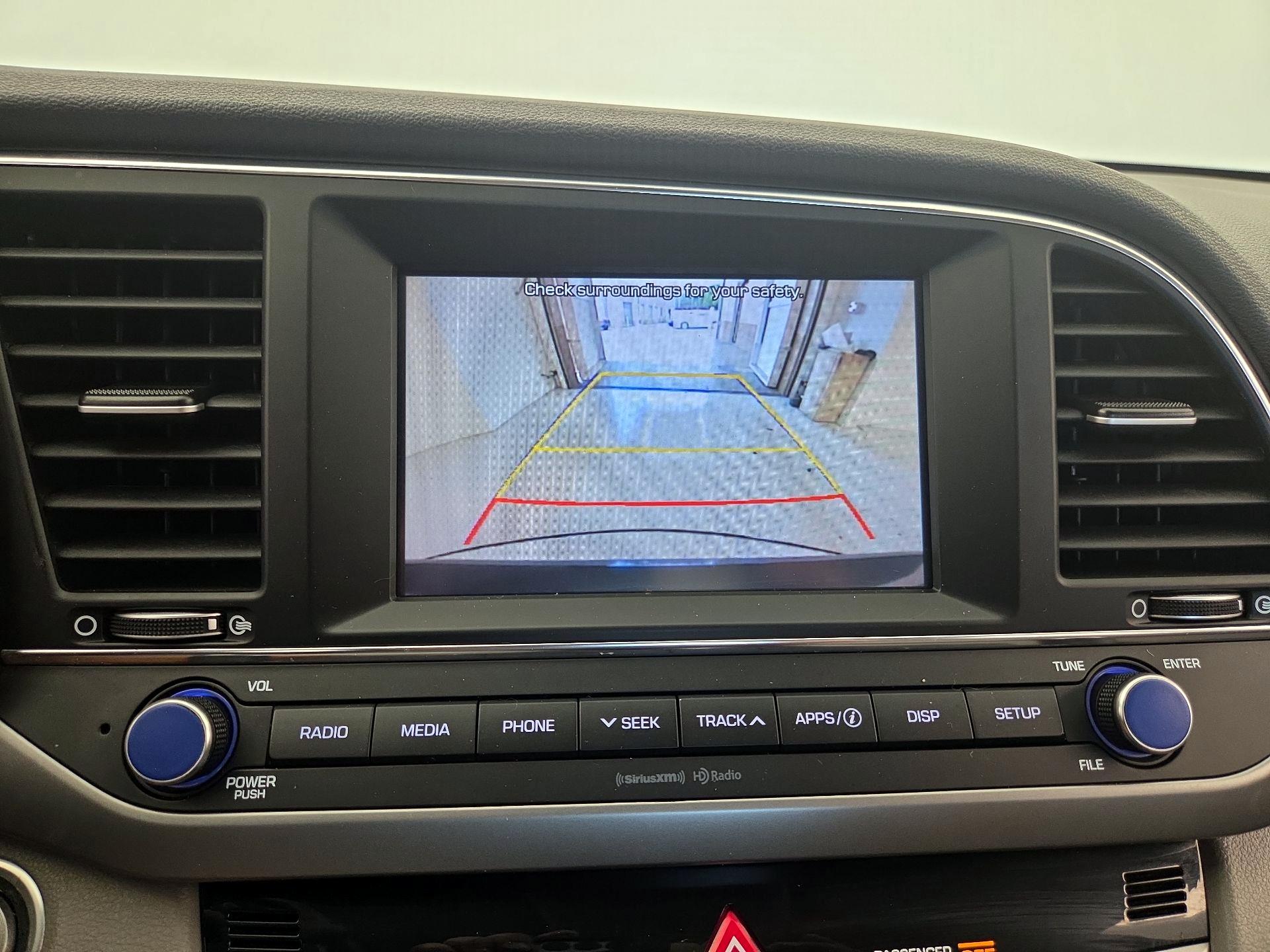 Thumbnail: 2018 Hyundai Elantra - 14