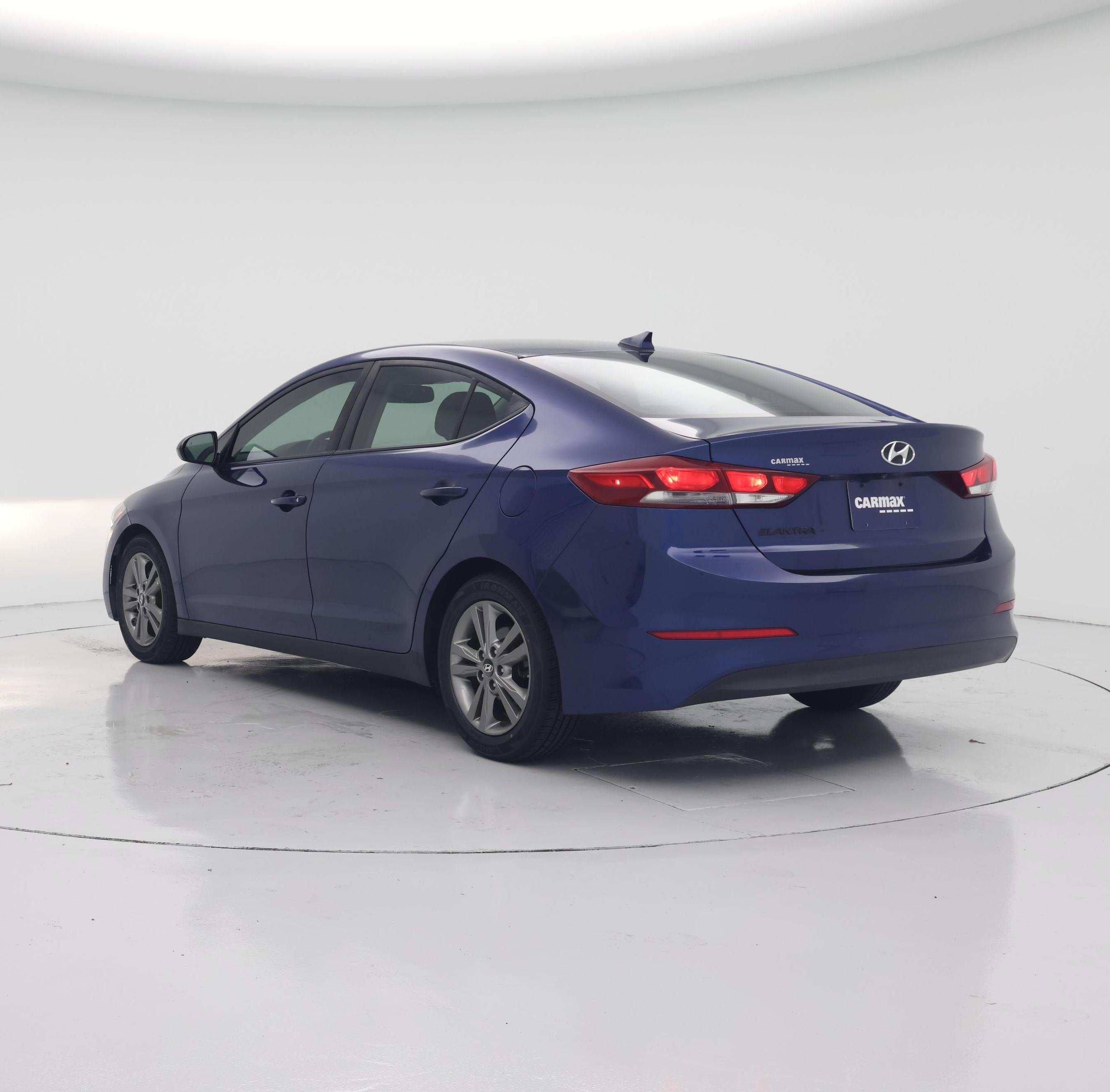 Thumbnail: 2018 Hyundai Elantra - 2