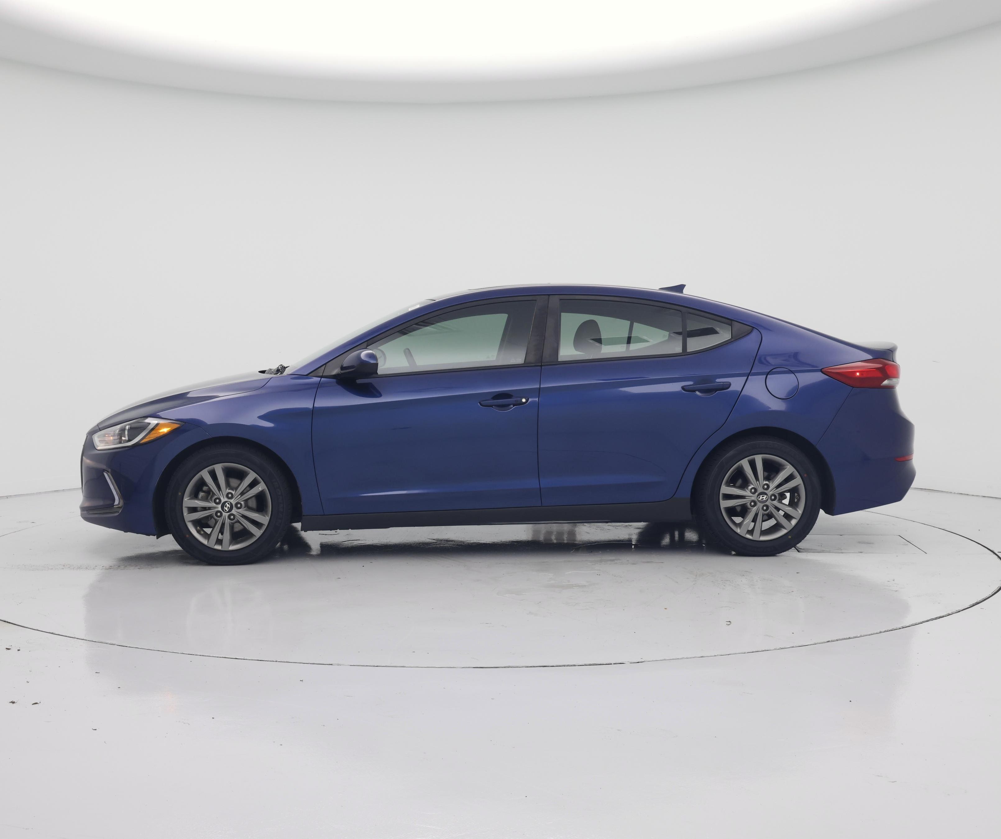 Thumbnail: 2018 Hyundai Elantra - 3