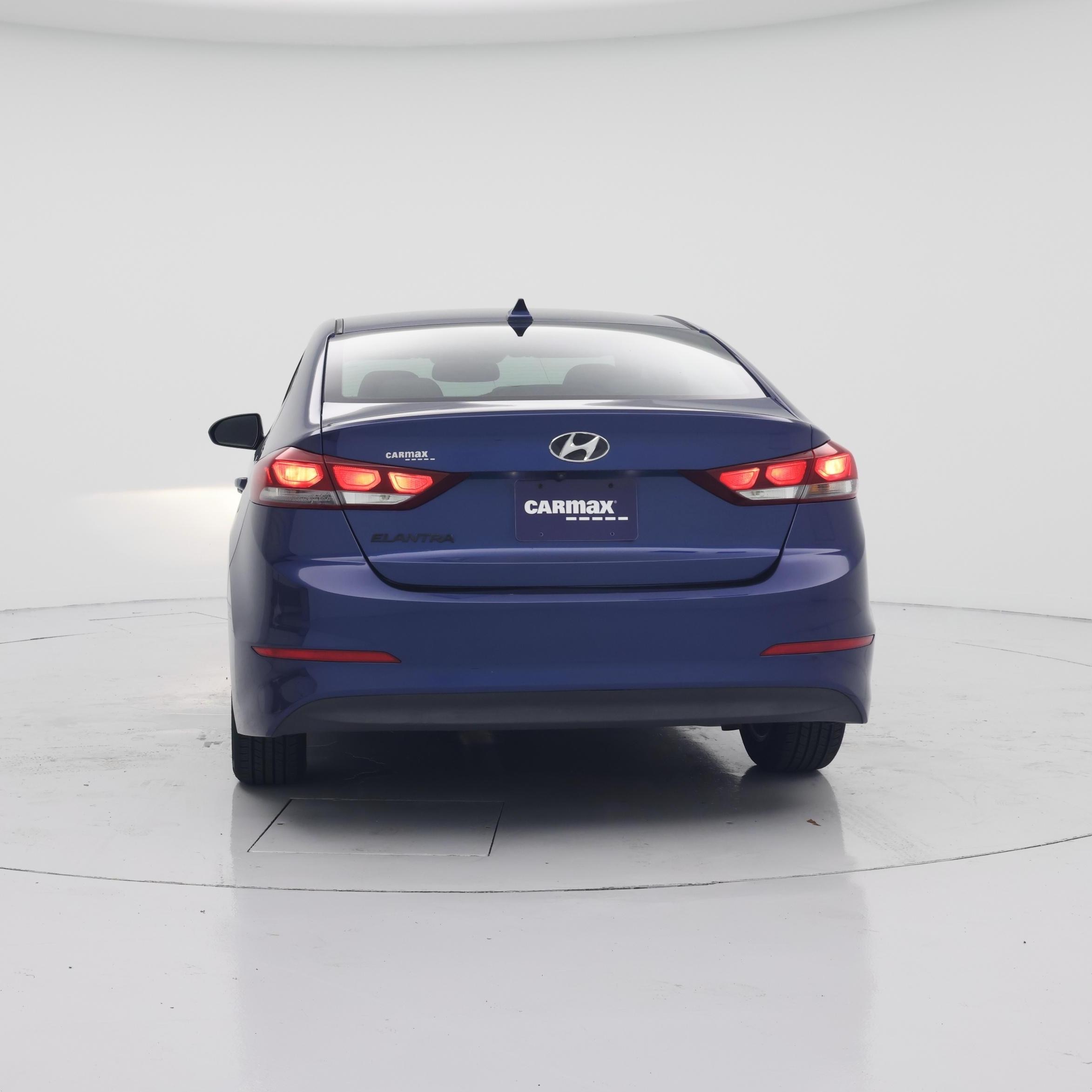 Thumbnail: 2018 Hyundai Elantra - 6