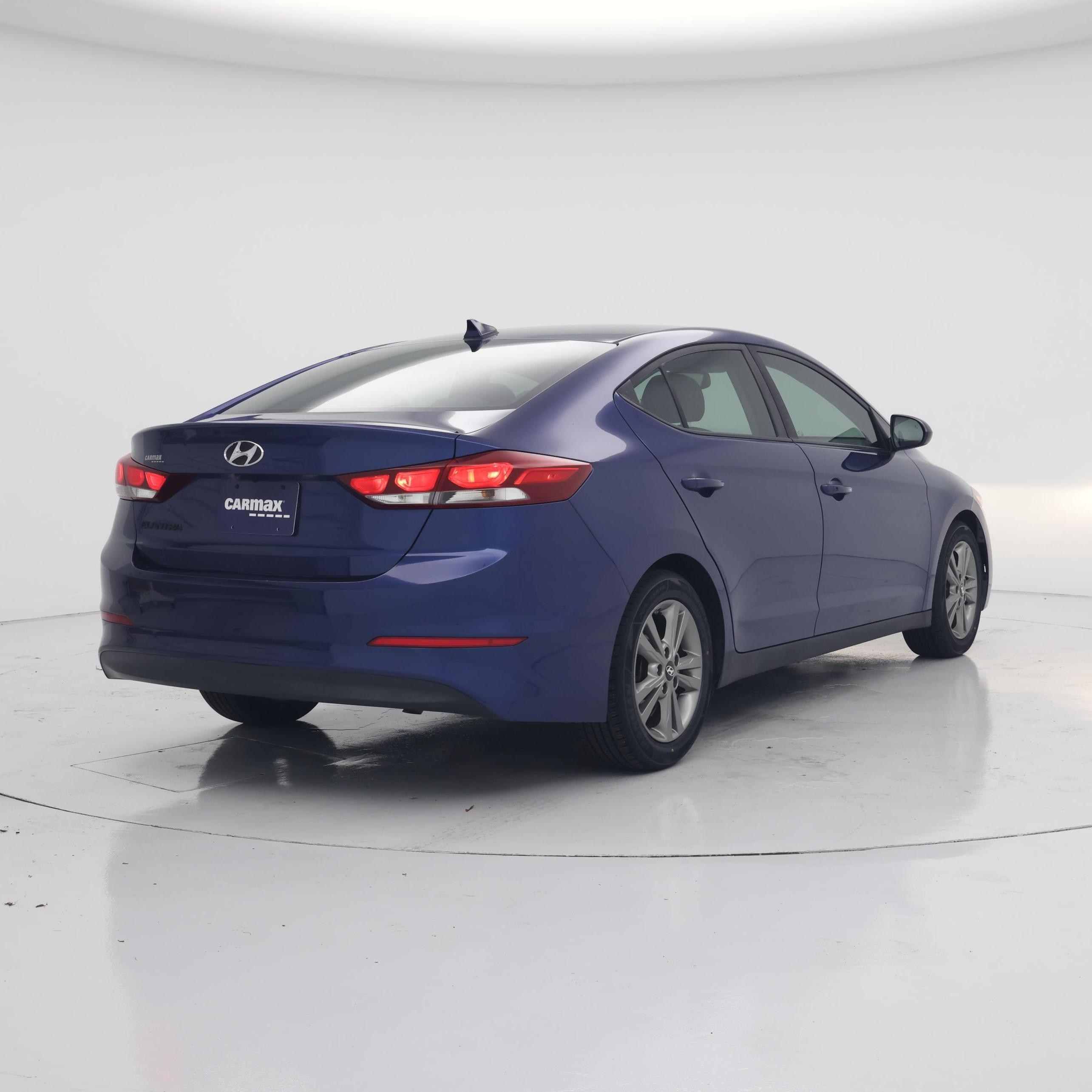 Thumbnail: 2018 Hyundai Elantra - 8