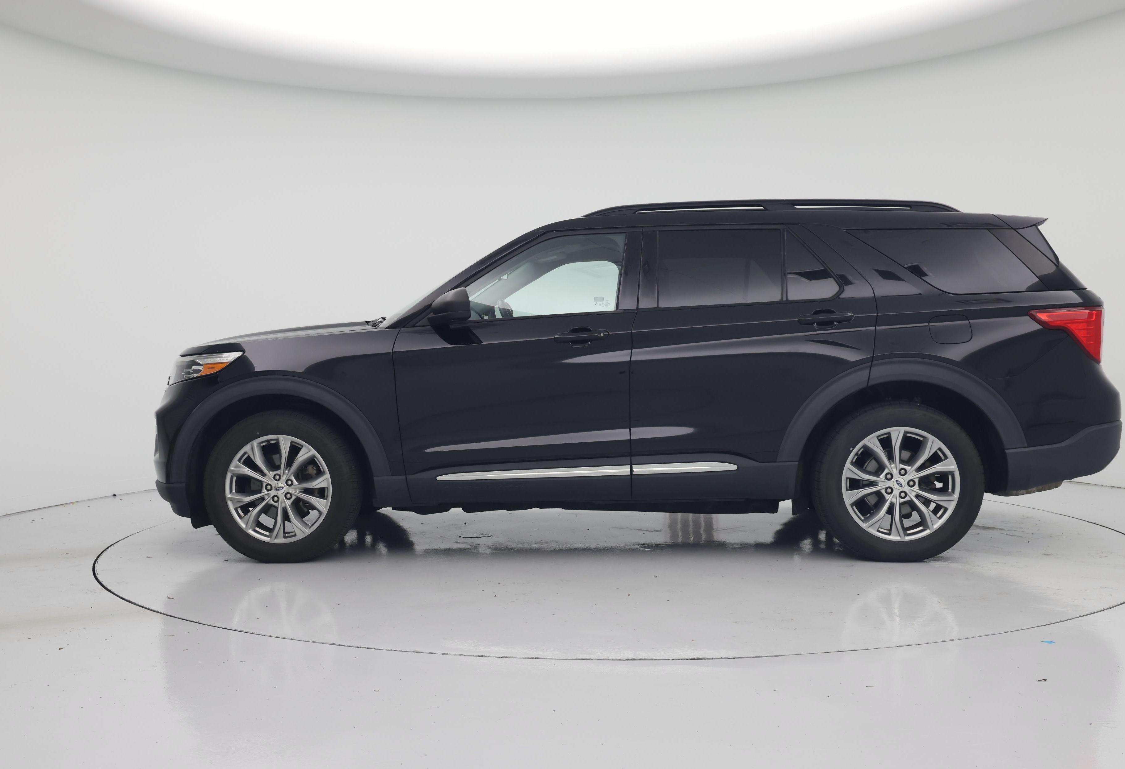 Thumbnail: 2020 Ford Explorer - 3
