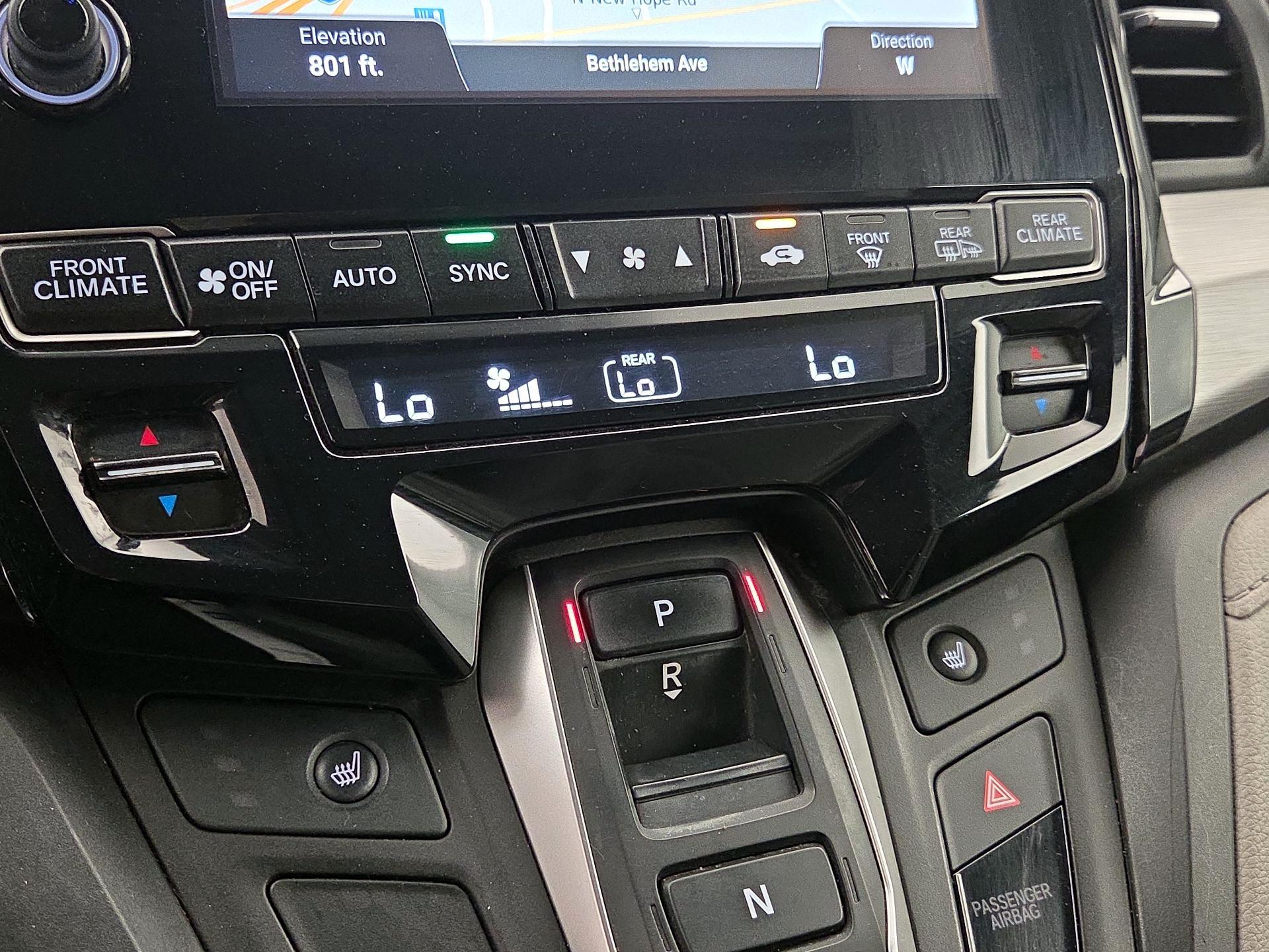 Thumbnail: 2019 Honda Odyssey - 17