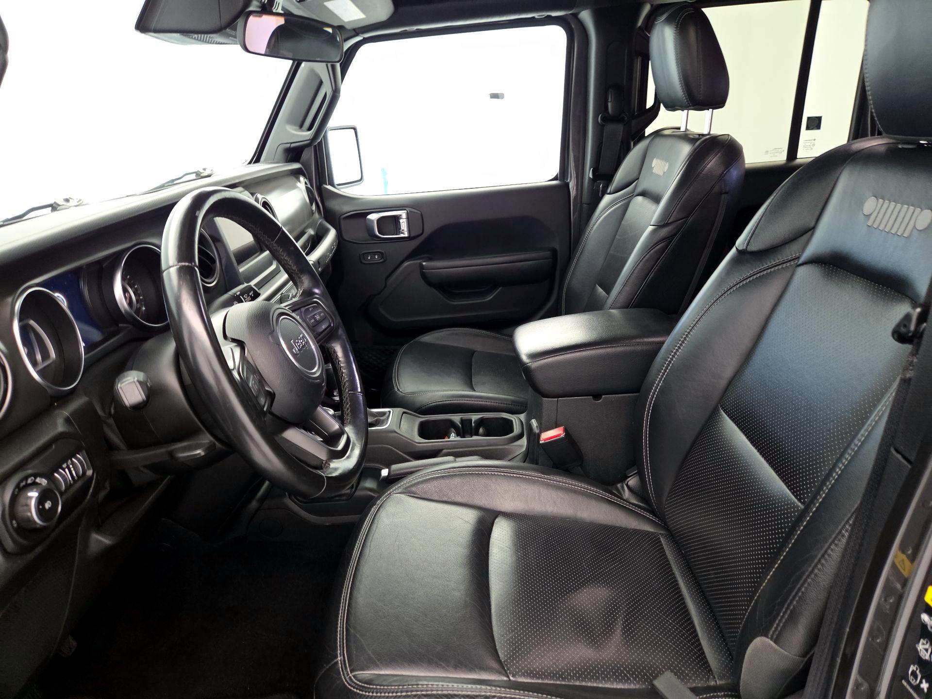 Thumbnail: 2021 Jeep Wrangler - 11