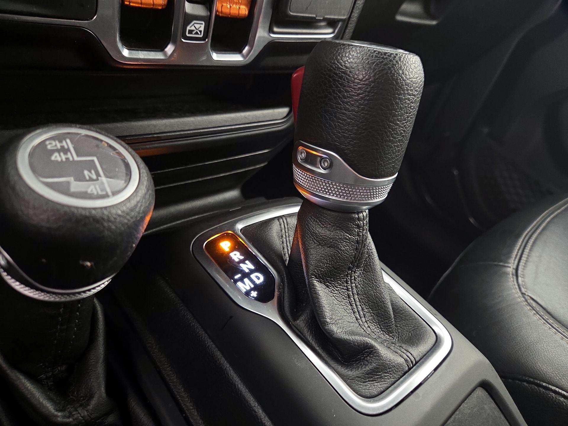 Thumbnail: 2021 Jeep Wrangler - 17