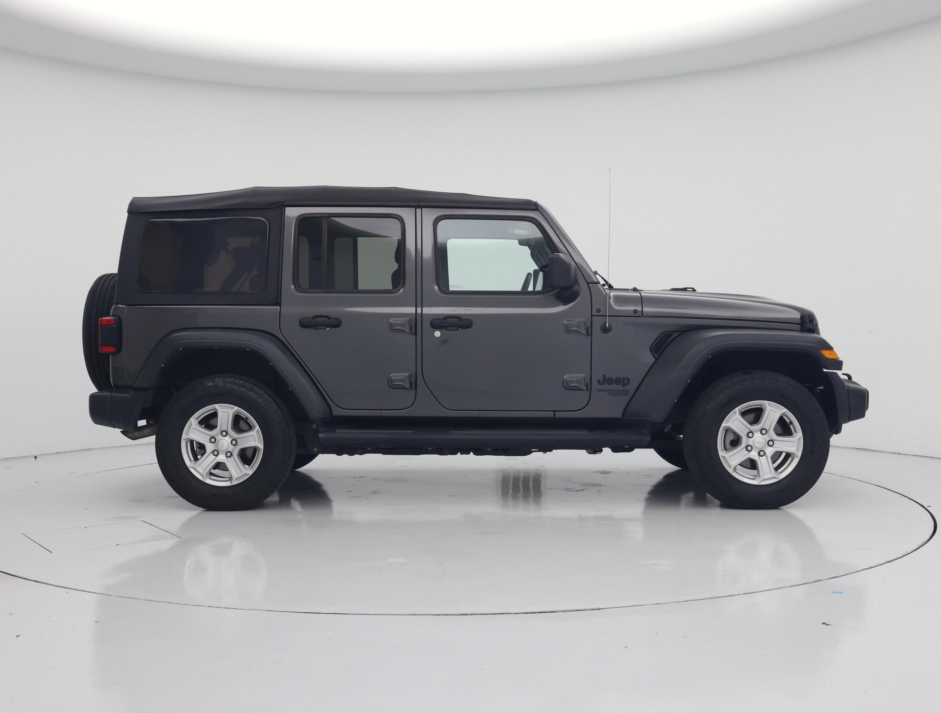 Thumbnail: 2021 Jeep Wrangler - 7