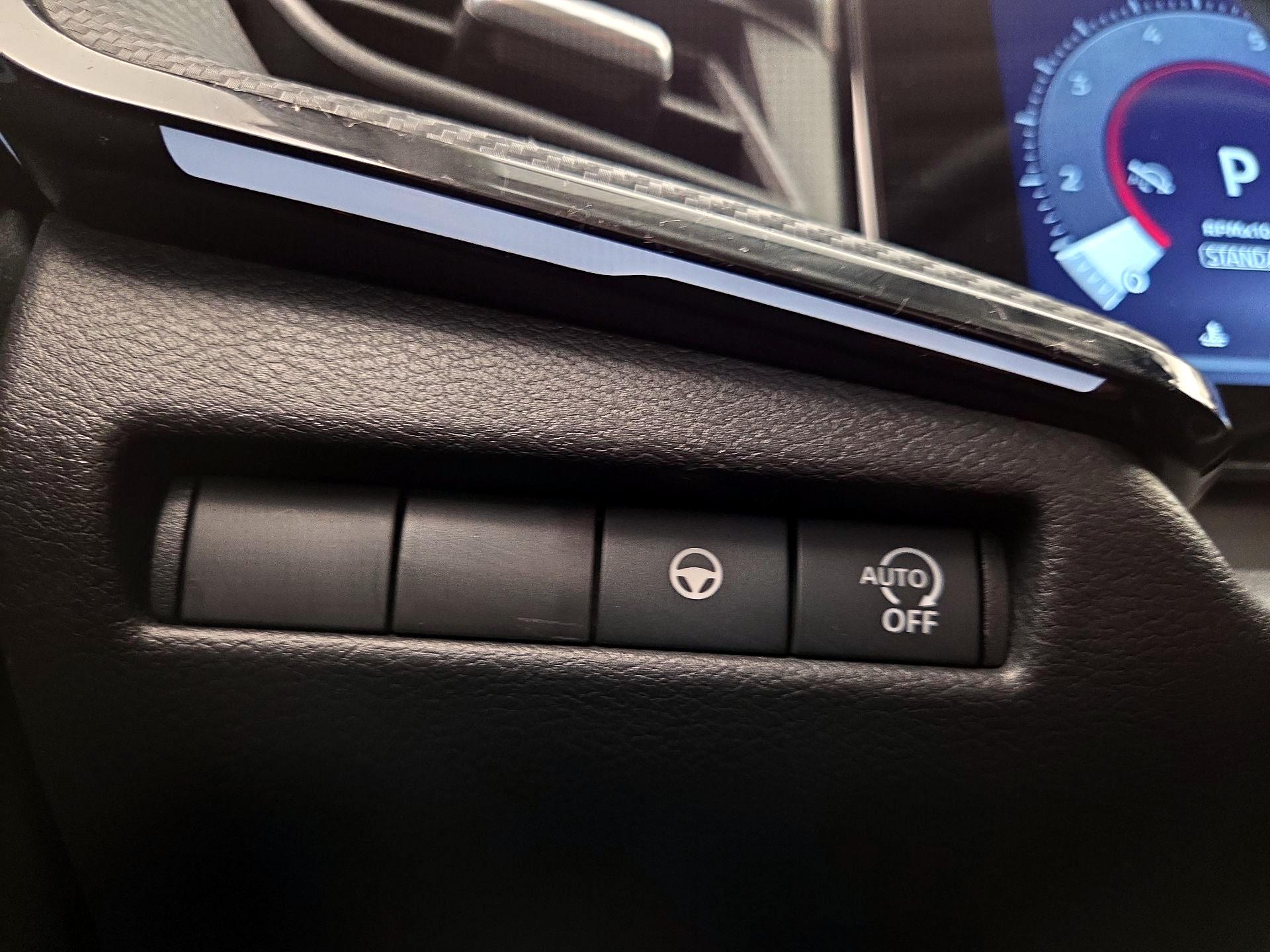 Thumbnail: 2025 Nissan Kicks - 13