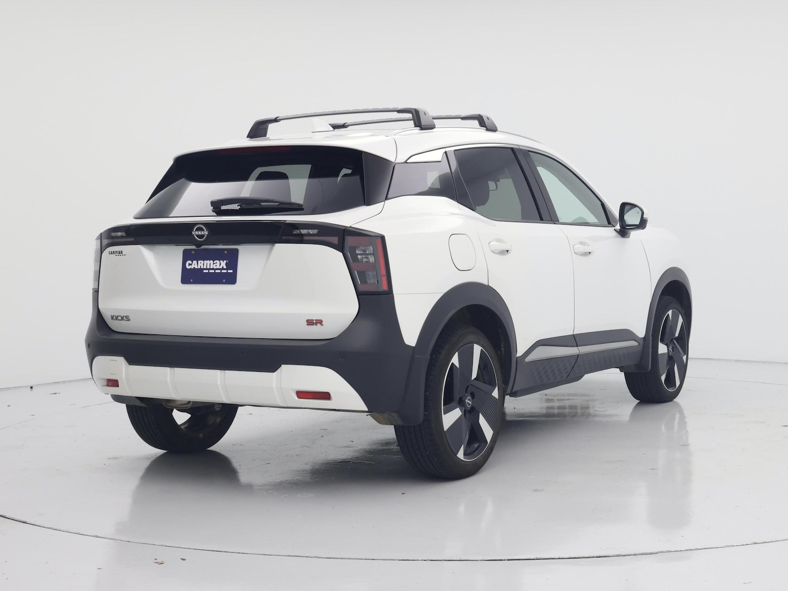 2025 Nissan Kicks SR - Photo 9