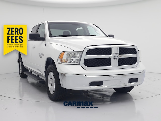 White 2021 RAM 1500 Classic SLT Crew Cab 4WD Pickup Truck Four-Wheel Drive Automatic