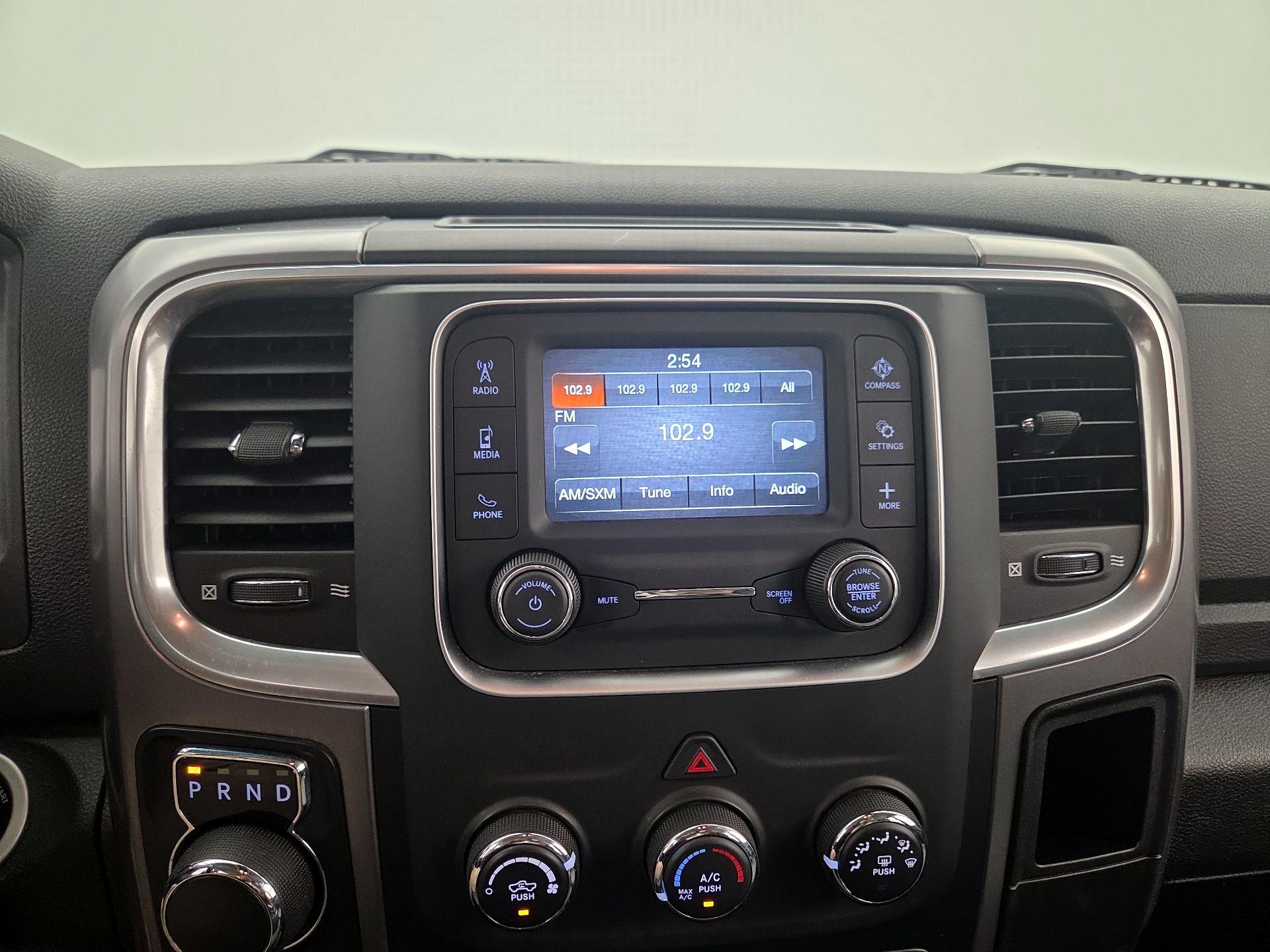 Thumbnail: 2021 RAM 1500 Classic - 15
