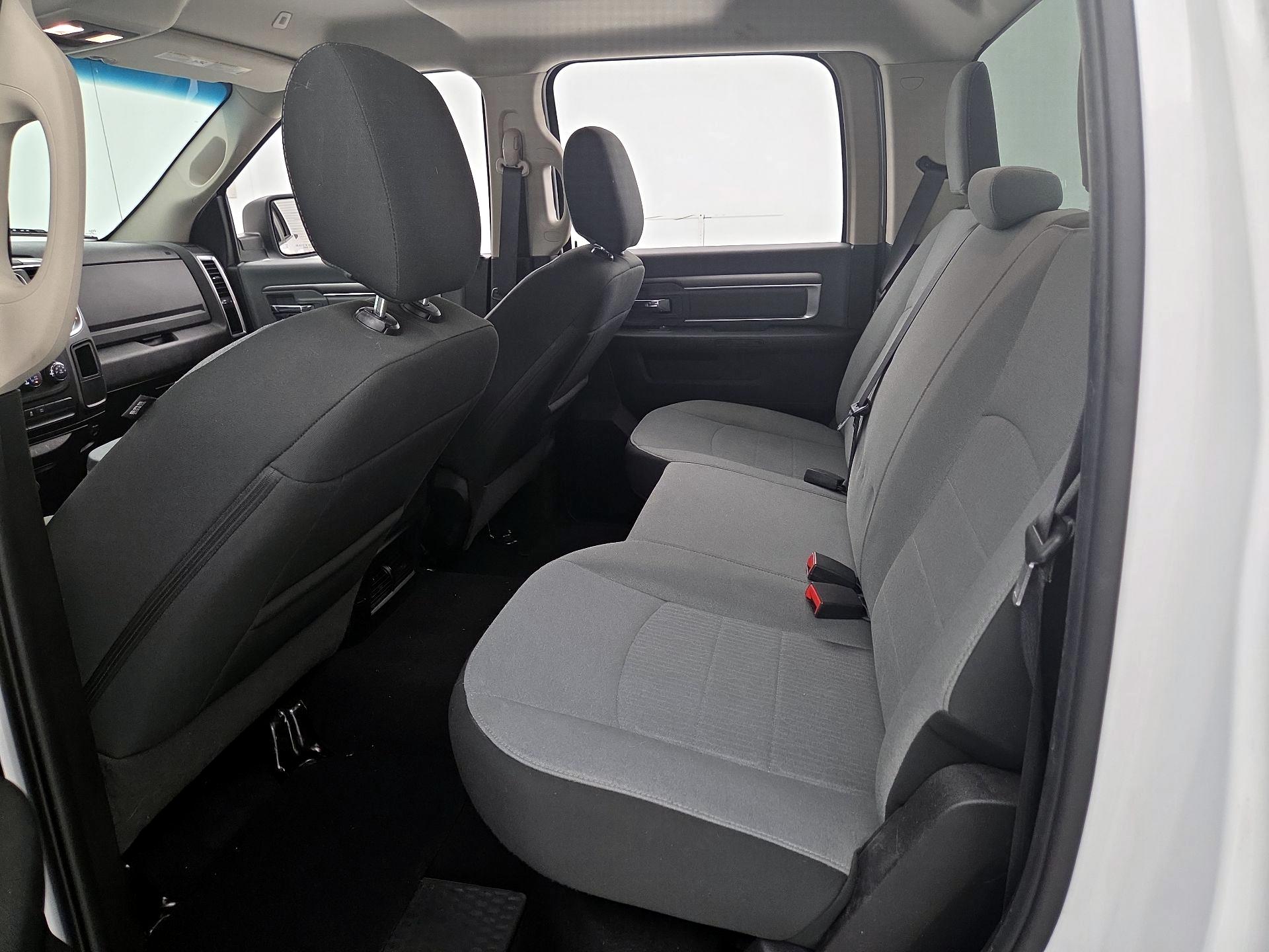 Thumbnail: 2021 RAM 1500 Classic - 19
