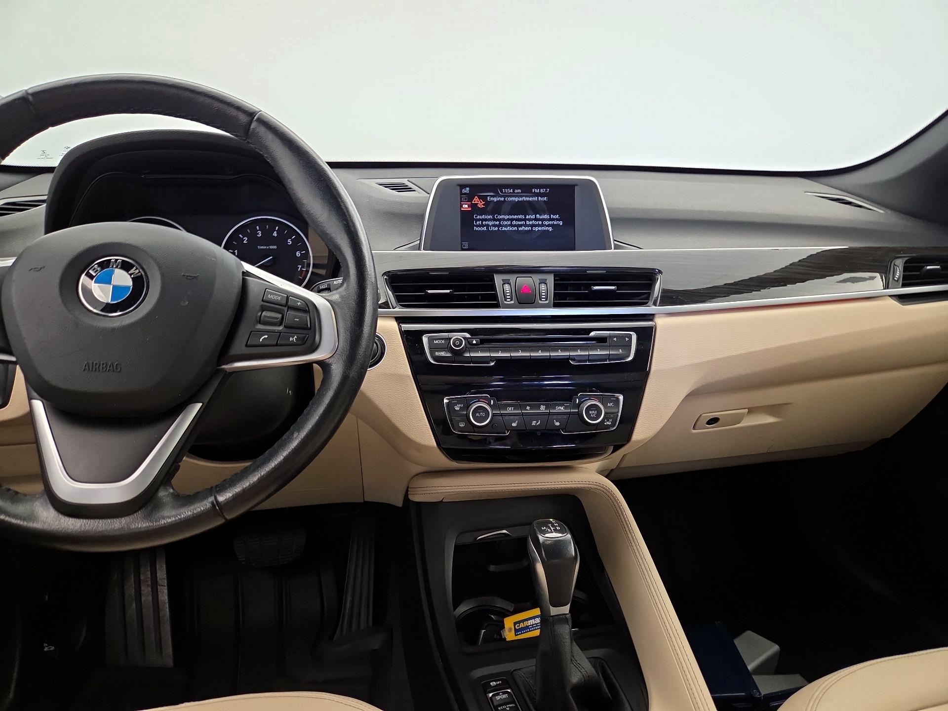 Thumbnail: 2017 BMW X1 - 9