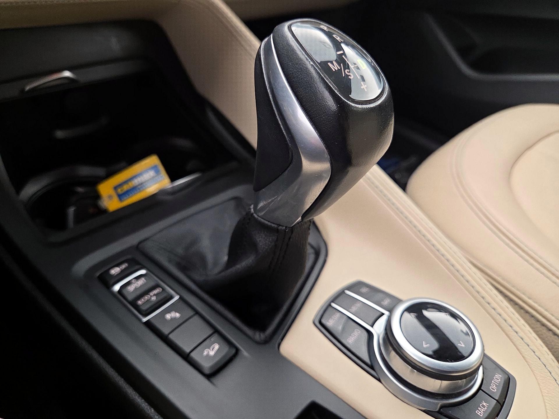 Thumbnail: 2017 BMW X1 - 17