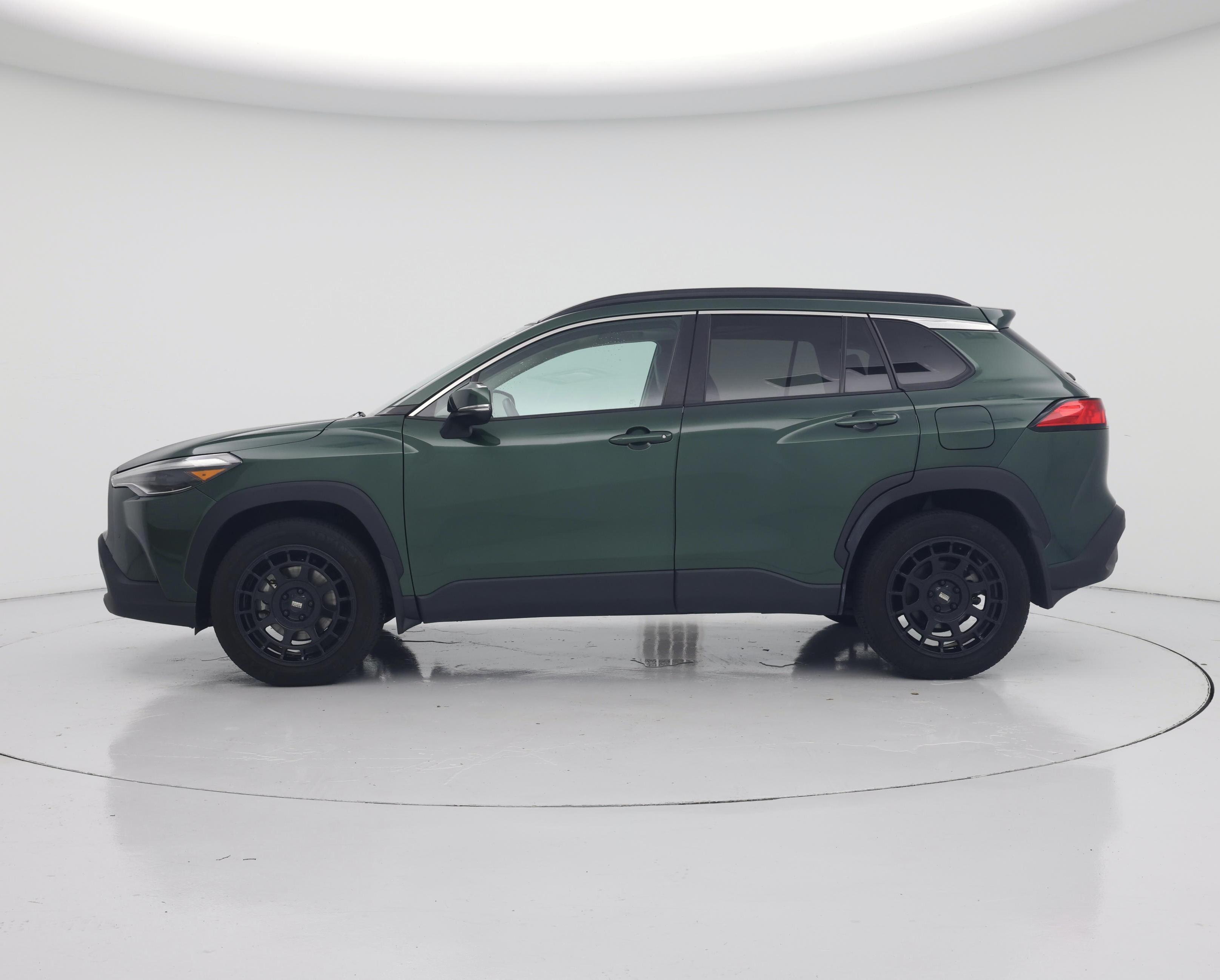 Thumbnail: 2022 Toyota Corolla Cross - 3