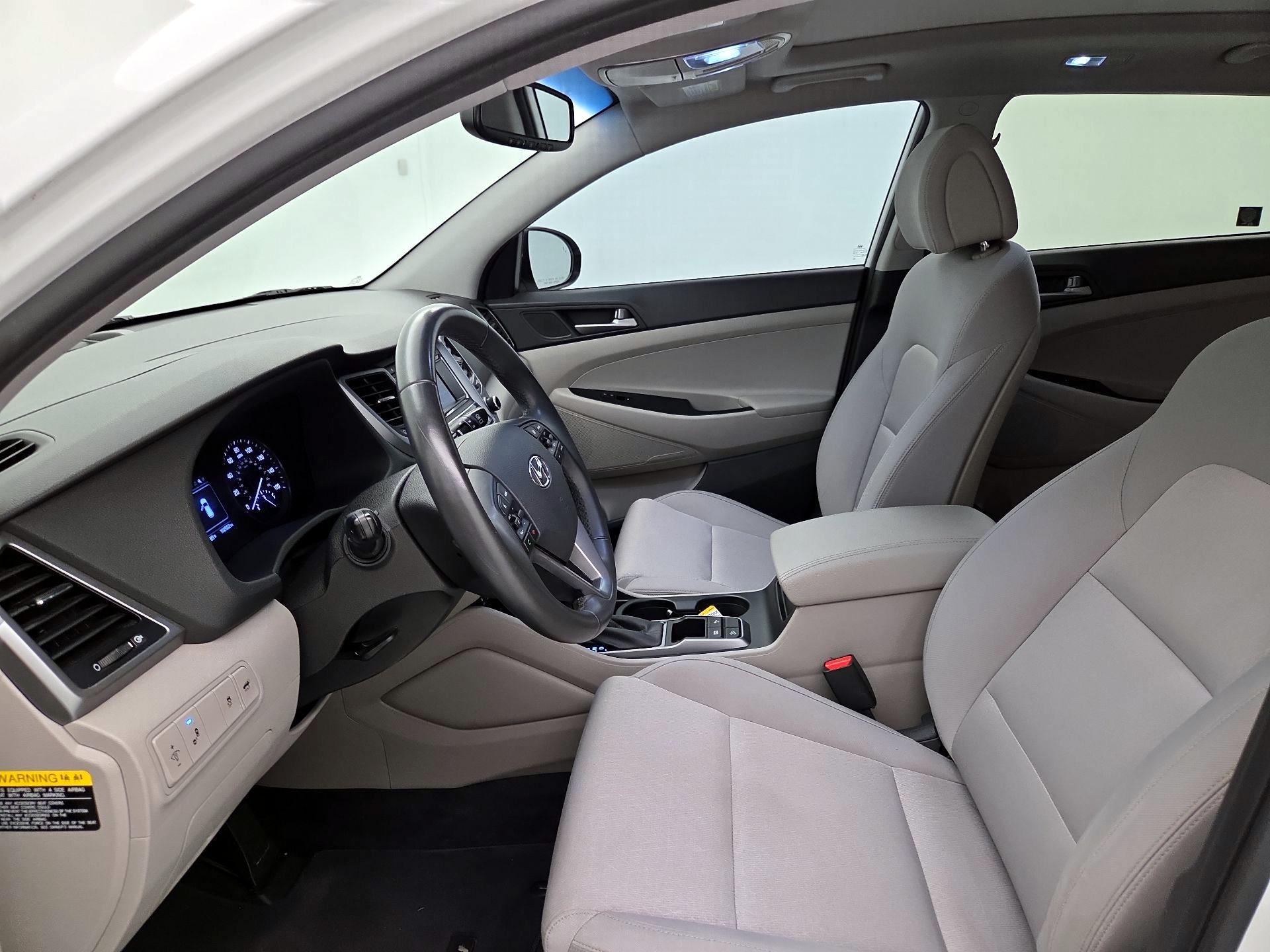 Thumbnail: 2017 Hyundai Tucson - 11