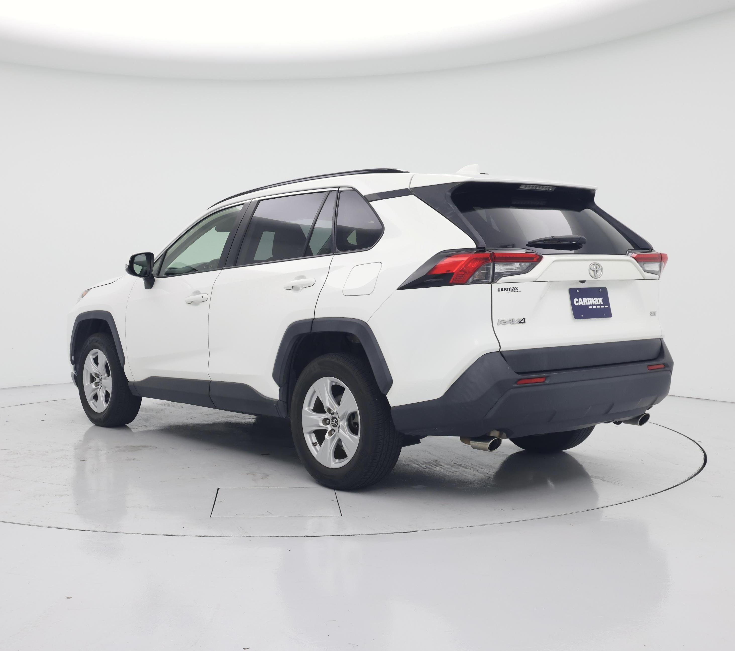 Thumbnail: 2019 Toyota RAV4 - 2
