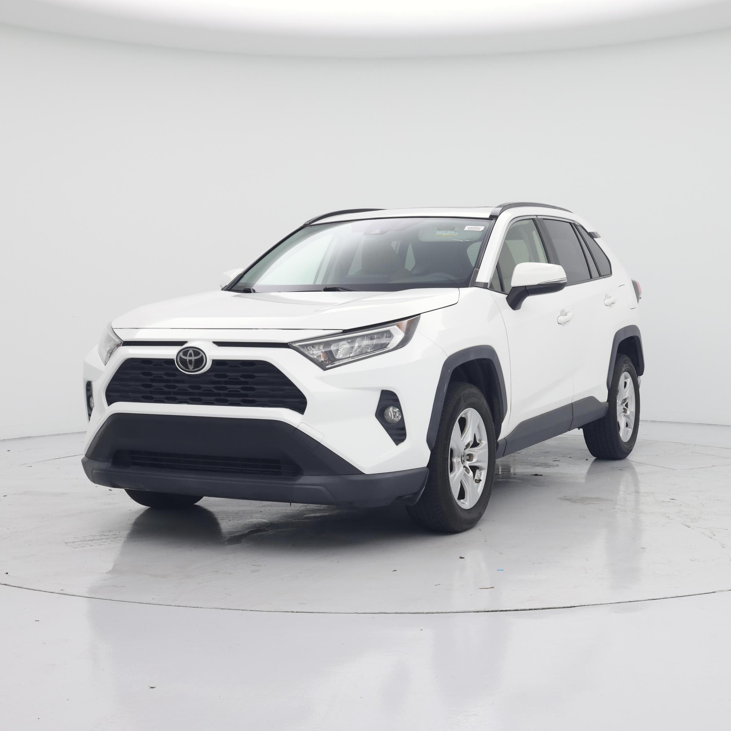 Thumbnail: 2019 Toyota RAV4 - 4