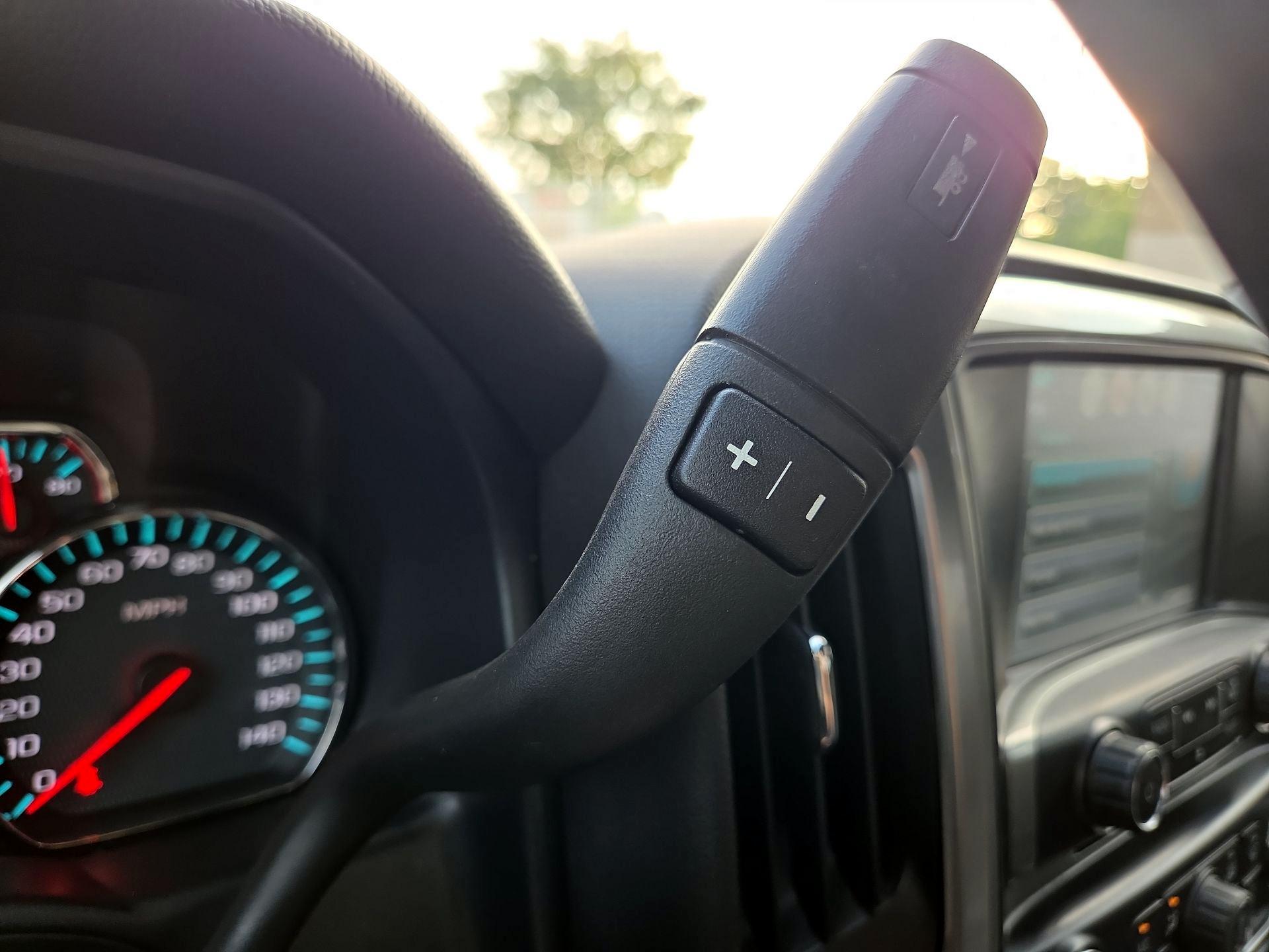 Thumbnail: 2017 Chevrolet Silverado 1500 - 17