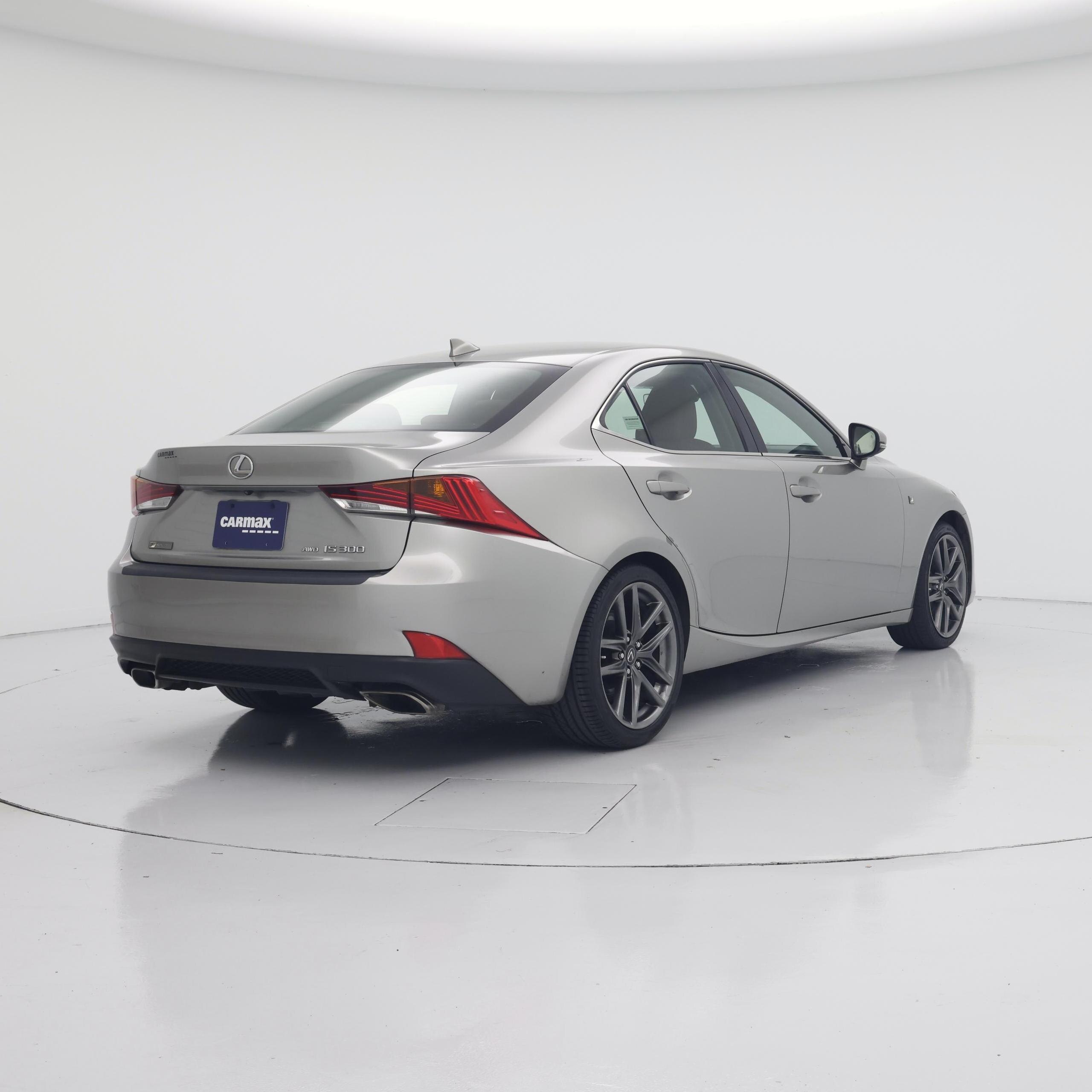 Thumbnail: 2018 Lexus IS - 8