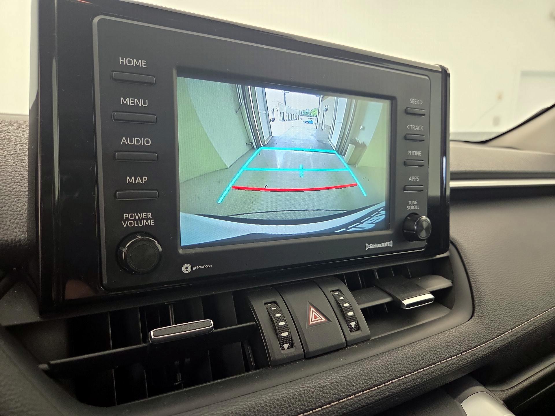 Thumbnail: 2020 Toyota RAV4 - 14