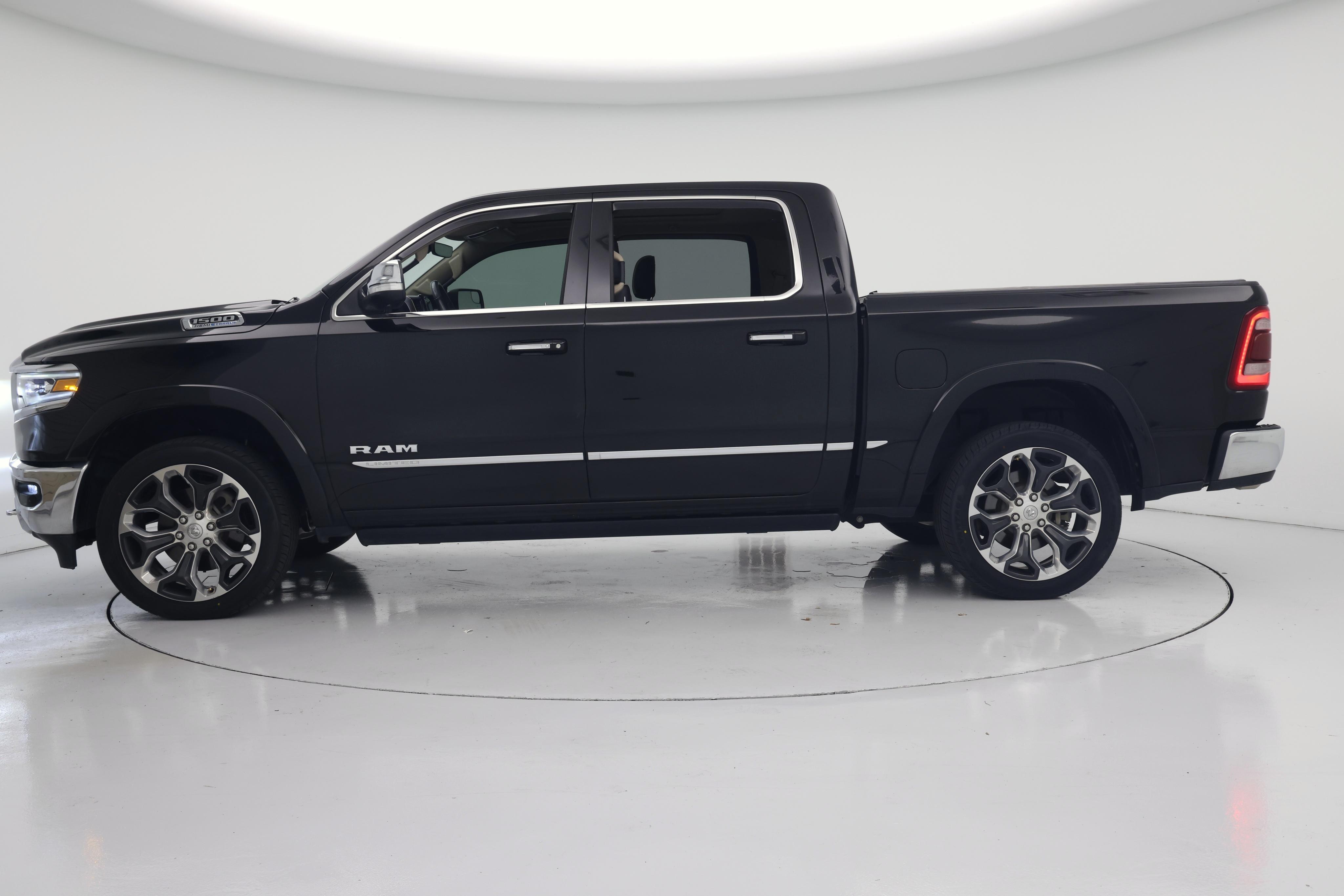 Thumbnail: 2021 RAM 1500 - 3