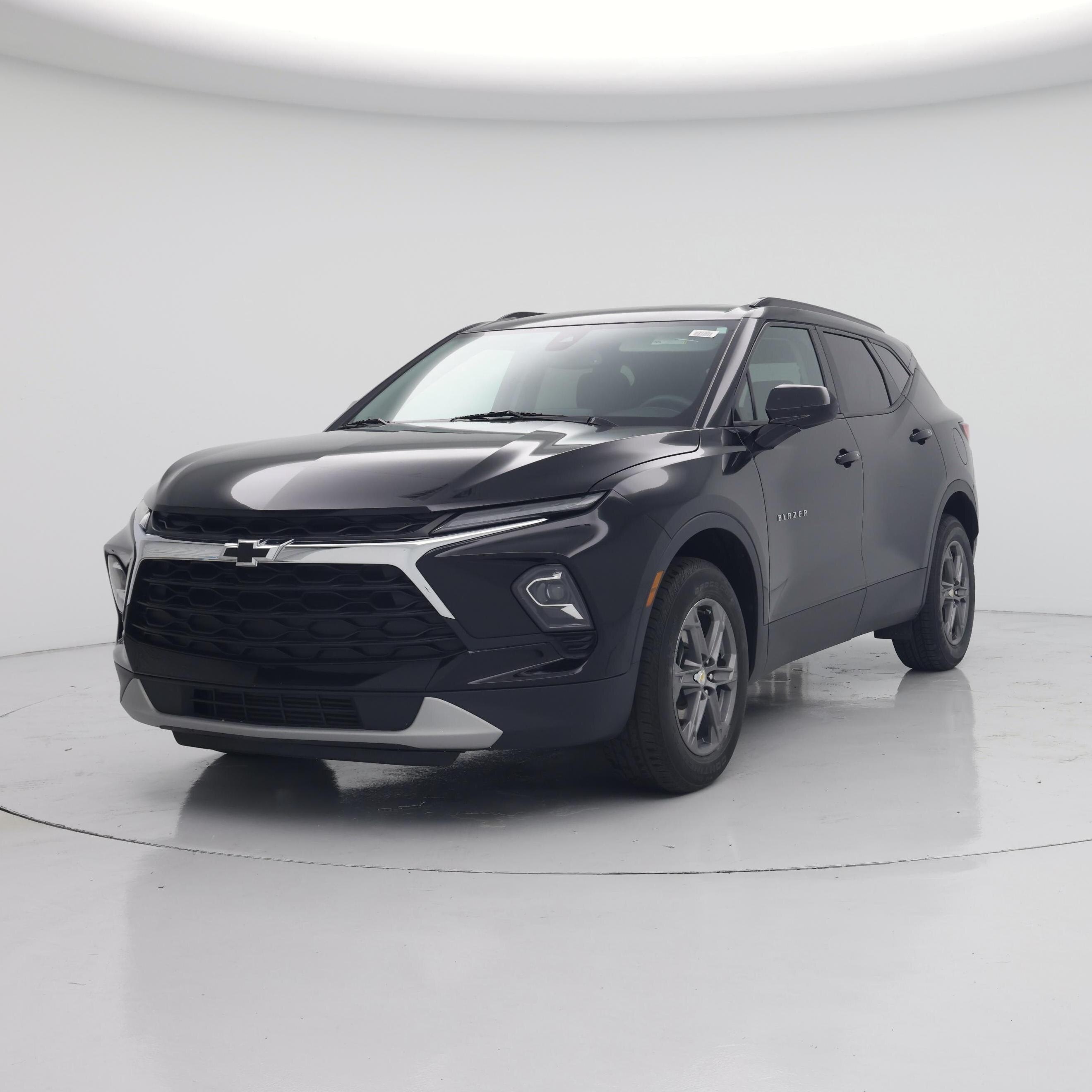 Thumbnail: 2023 Chevrolet Blazer - 4
