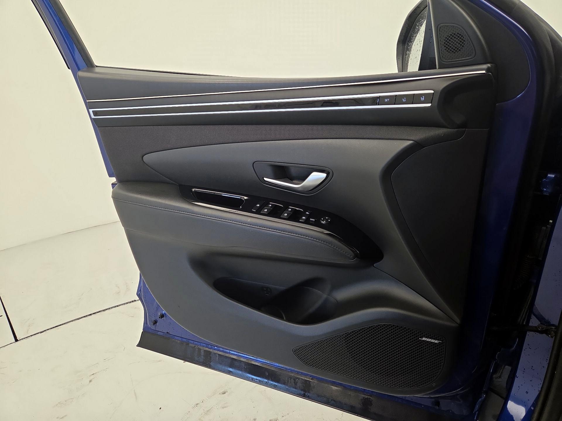 Thumbnail: 2022 Hyundai Tucson - 12