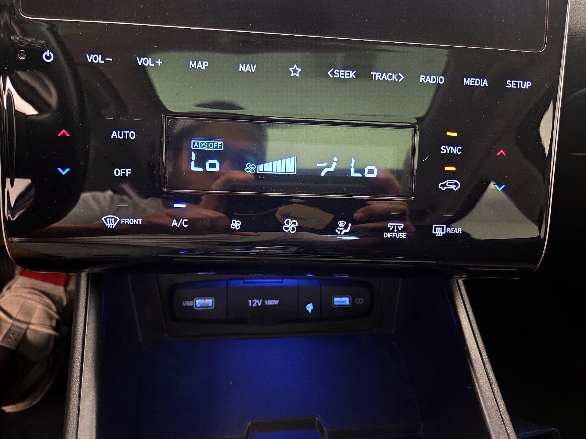 Thumbnail: 2022 Hyundai Tucson - 16