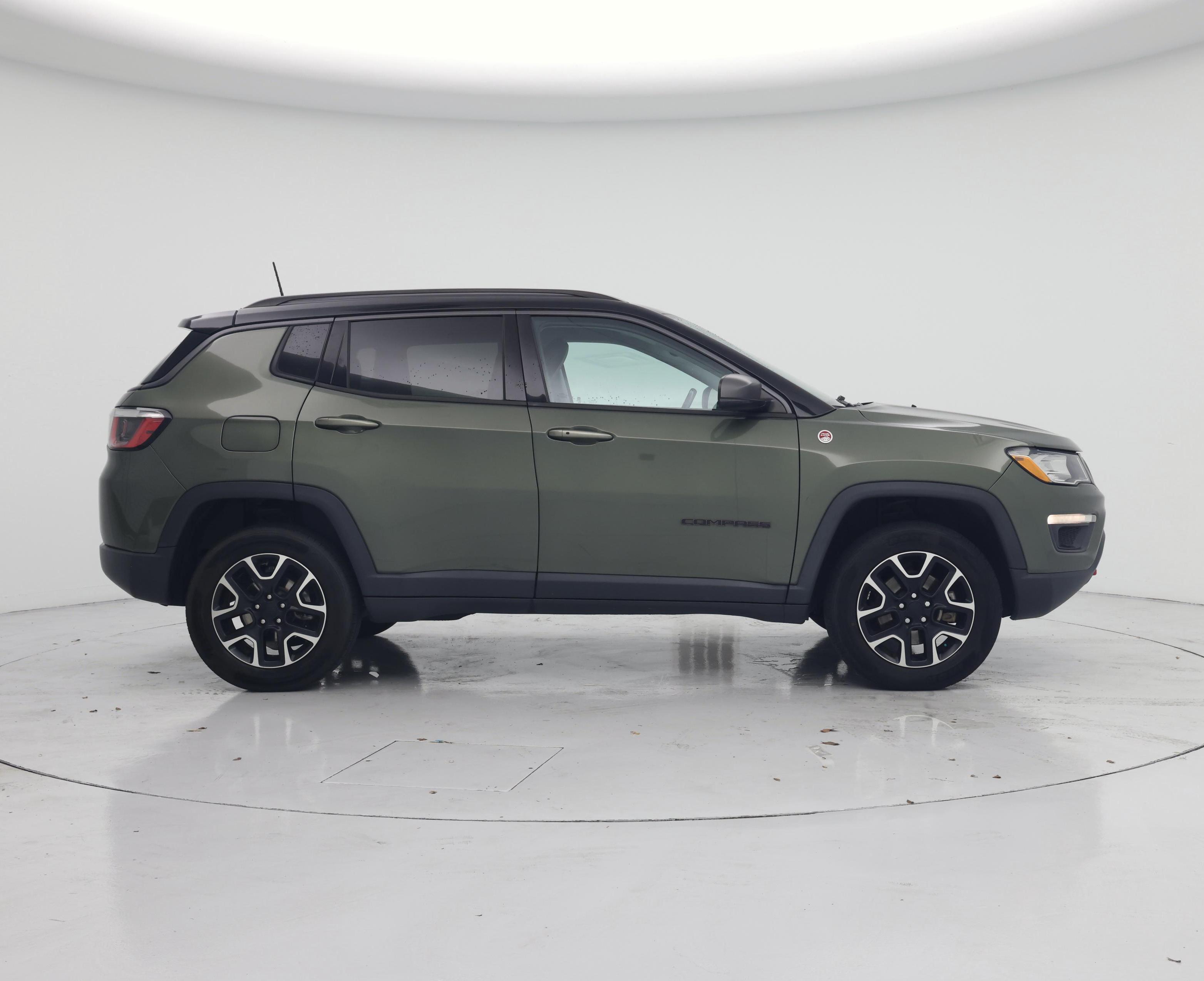 Thumbnail: 2020 Jeep Compass - 7
