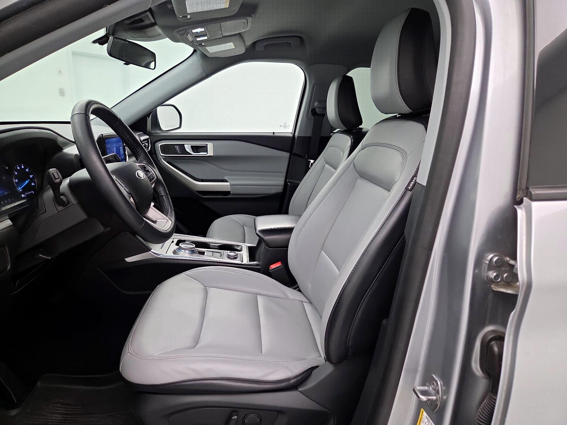 Thumbnail: 2021 Ford Explorer - 11