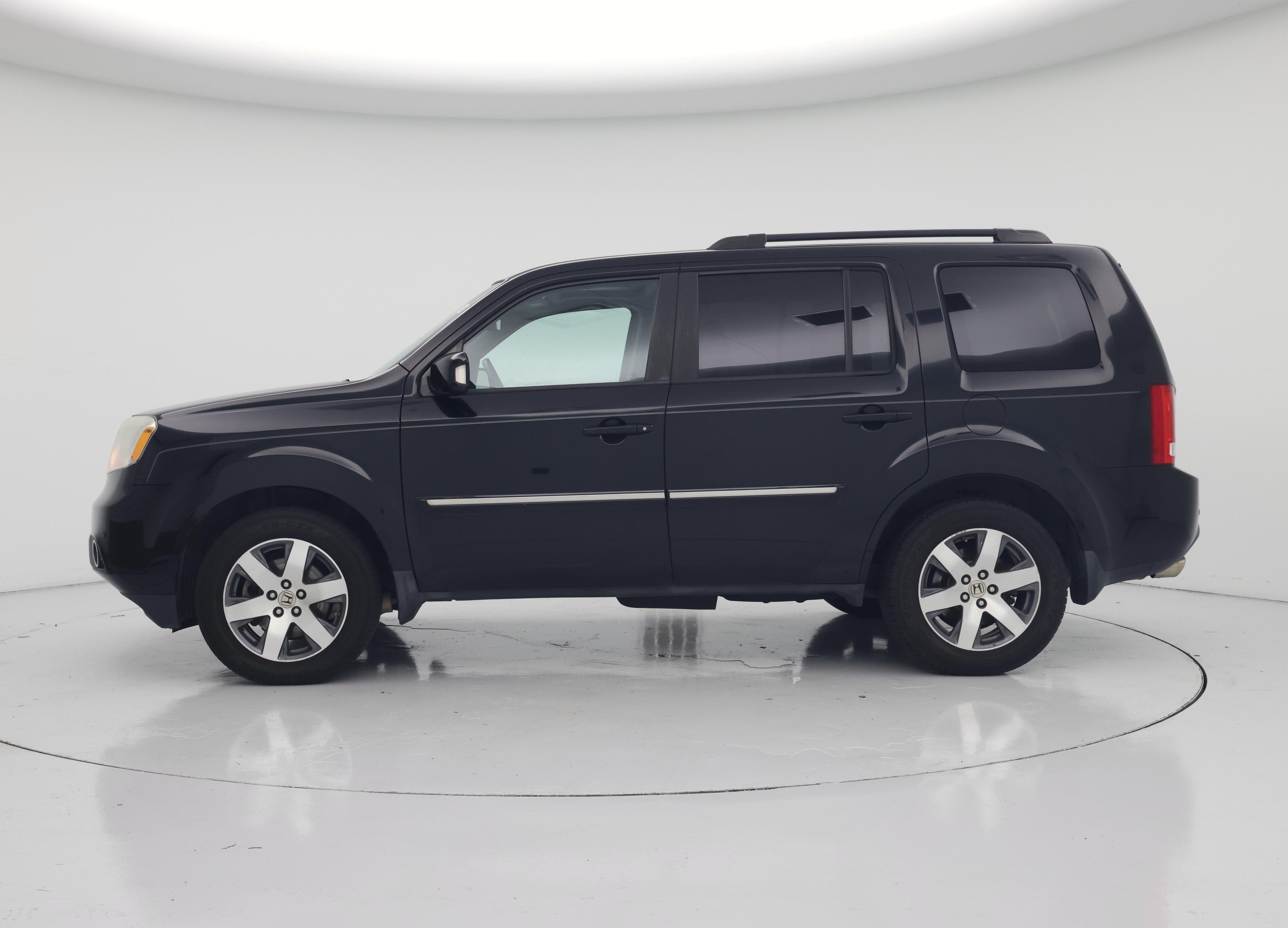 Thumbnail: 2014 Honda Pilot - 3