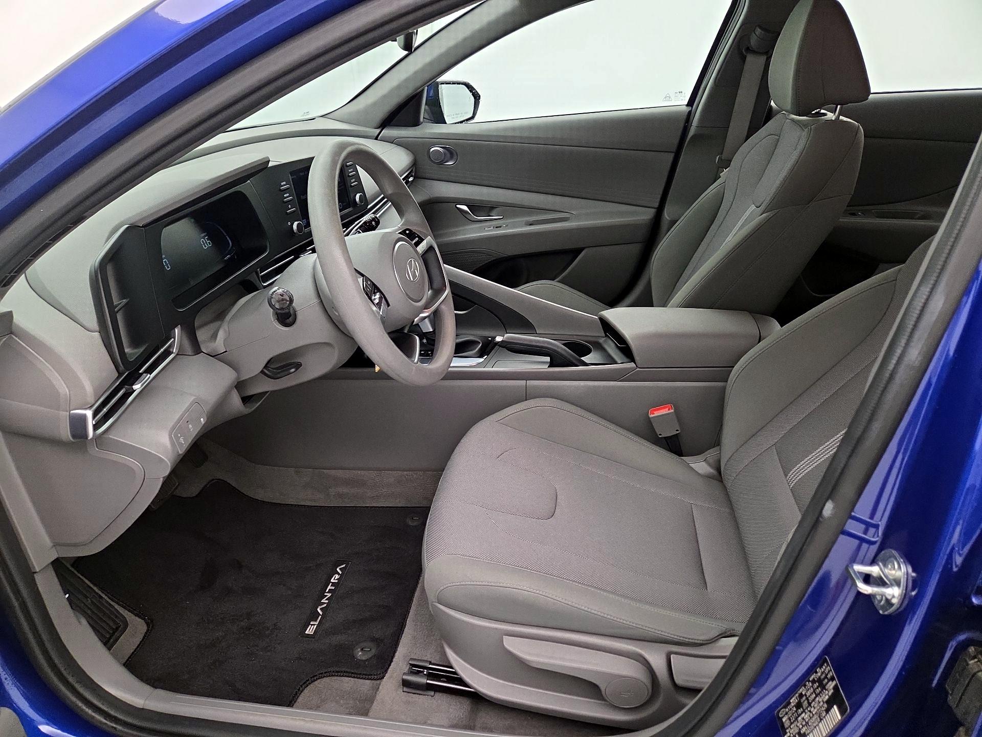 Thumbnail: 2024 Hyundai Elantra - 11