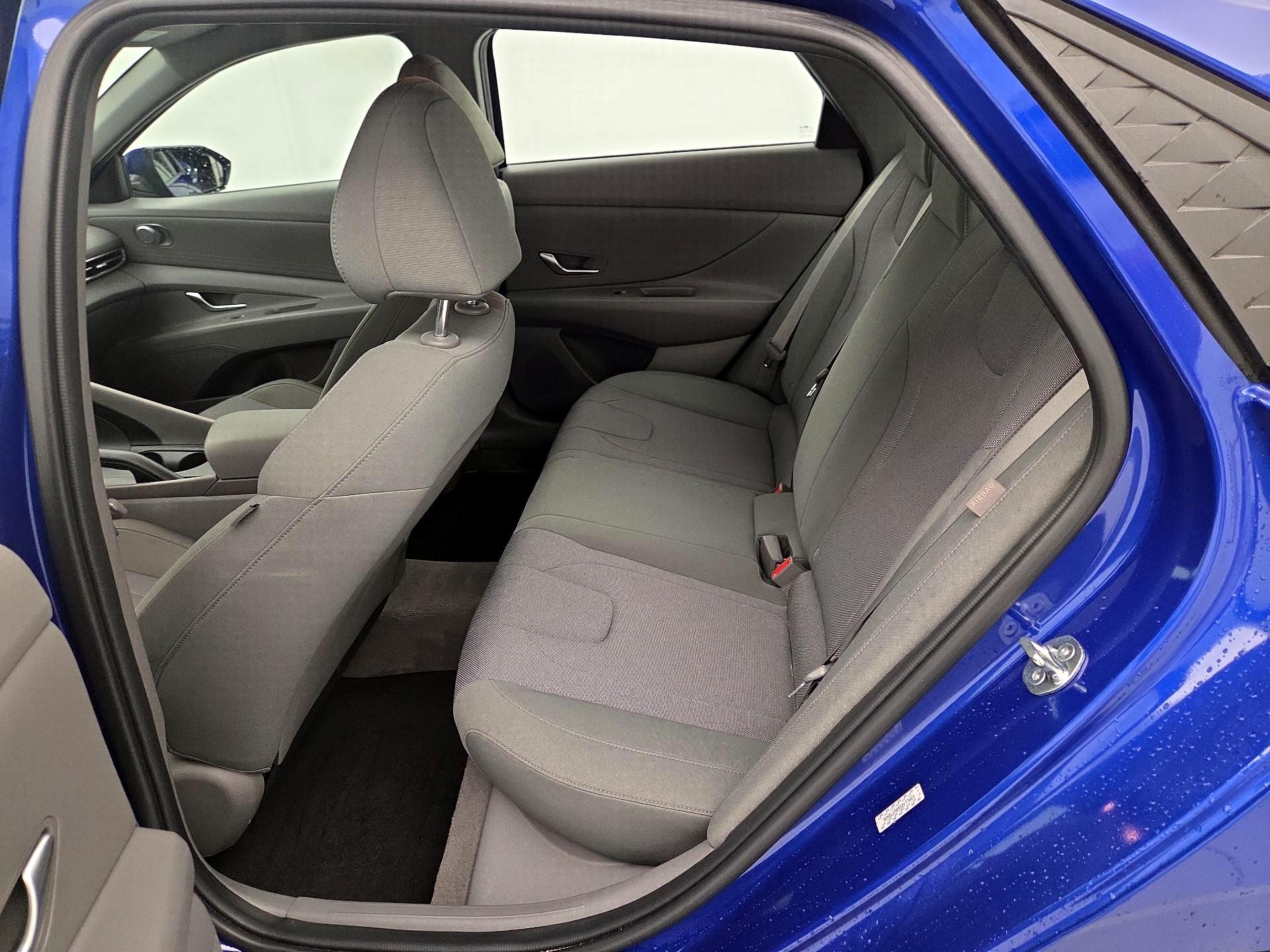 Thumbnail: 2024 Hyundai Elantra - 19