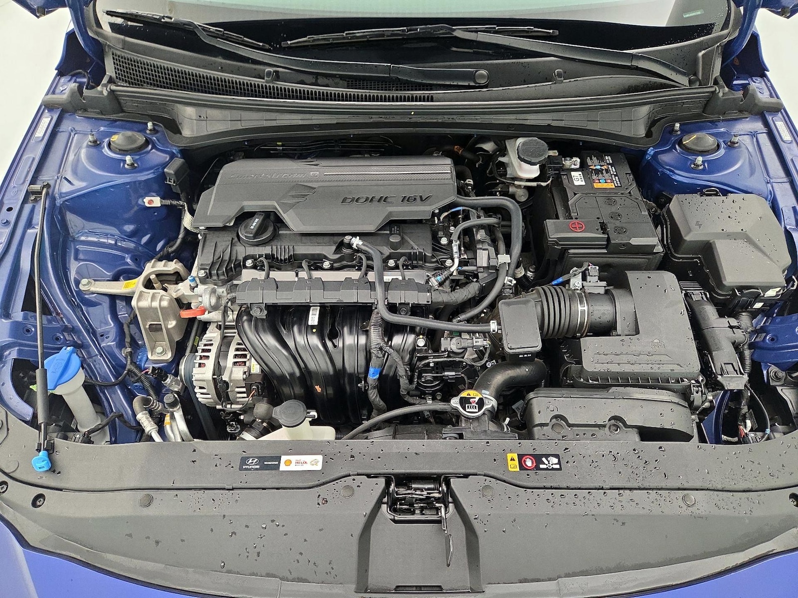 2024 Hyundai Elantra SE - Photo 22